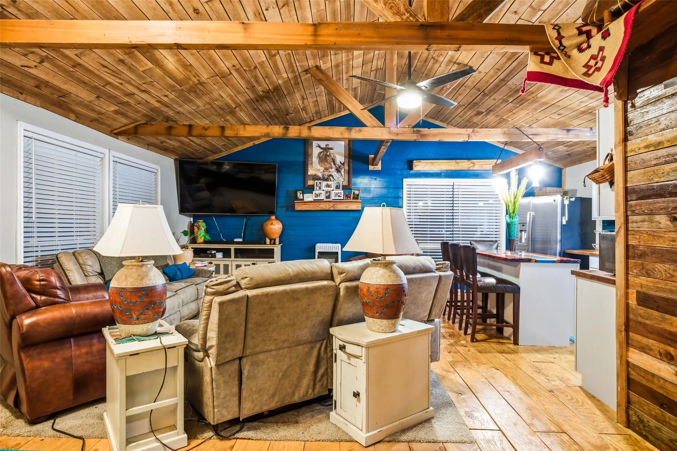 Single Family Residence For Sale in Wise County , 241 County Road 3689, Paradise, Texas 76073, 4 Bedroom, 2 Bathroom, Garage spaces, 2,410 Sqft, built in 1987, Price $514,900, mls#21334389, Real Estate Agent in Paradise, Homes For Sale in Wise county, Homes For Sale in Paradise, Realtor in Paradise Texas, Real Estate Brokerage Independent Realty Texas, Luminita Cordes Realtor