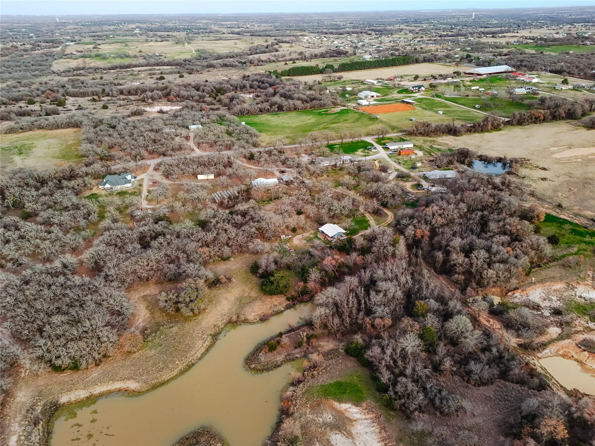 Single Family Residence For Sale in Wise County , 241 County Road 3689, Paradise, Texas 76073, 4 Bedroom, 2 Bathroom, Garage spaces, 2,410 Sqft, built in 1987, Price $514,900, mls#21334389, Real Estate Agent in Paradise, Homes For Sale in Wise county, Homes For Sale in Paradise, Realtor in Paradise Texas, Real Estate Brokerage Independent Realty Texas, Luminita Cordes Realtor