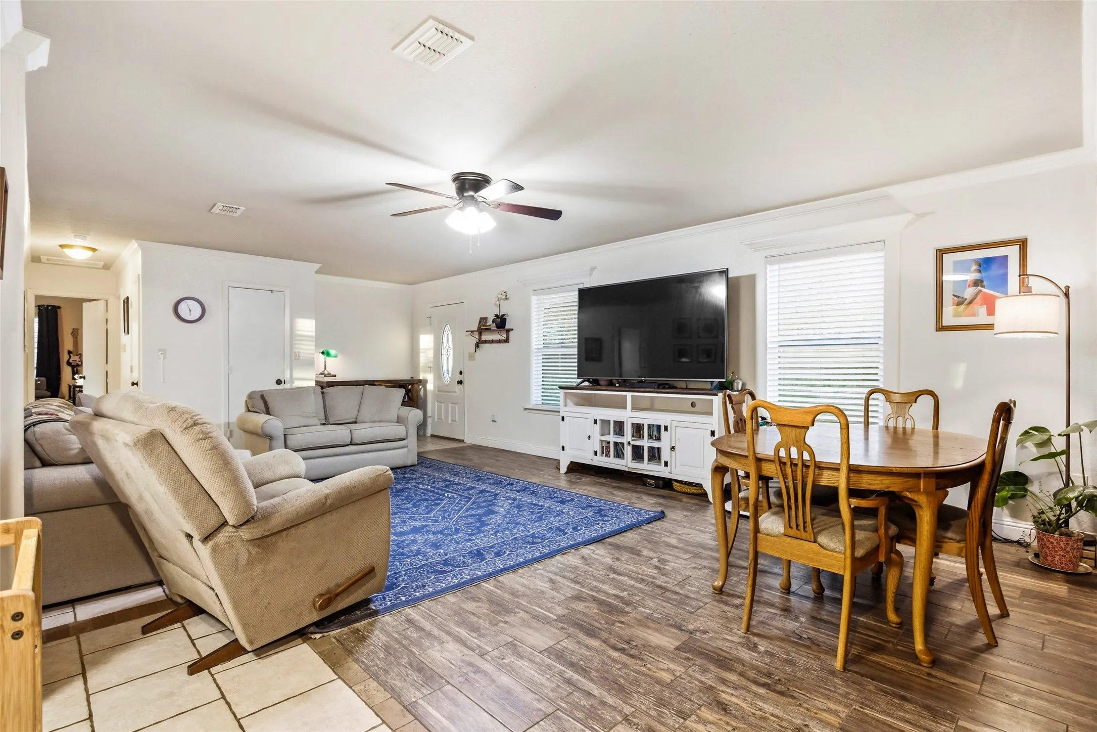 Single Family Residence For Sale in Wise County , 241 County Road 3689, Paradise, Texas 76073, 4 Bedroom, 2 Bathroom, Garage spaces, 2,410 Sqft, built in 1987, Price $514,900, mls#21334389, Real Estate Agent in Paradise, Homes For Sale in Wise county, Homes For Sale in Paradise, Realtor in Paradise Texas, Real Estate Brokerage Independent Realty Texas, Luminita Cordes Realtor