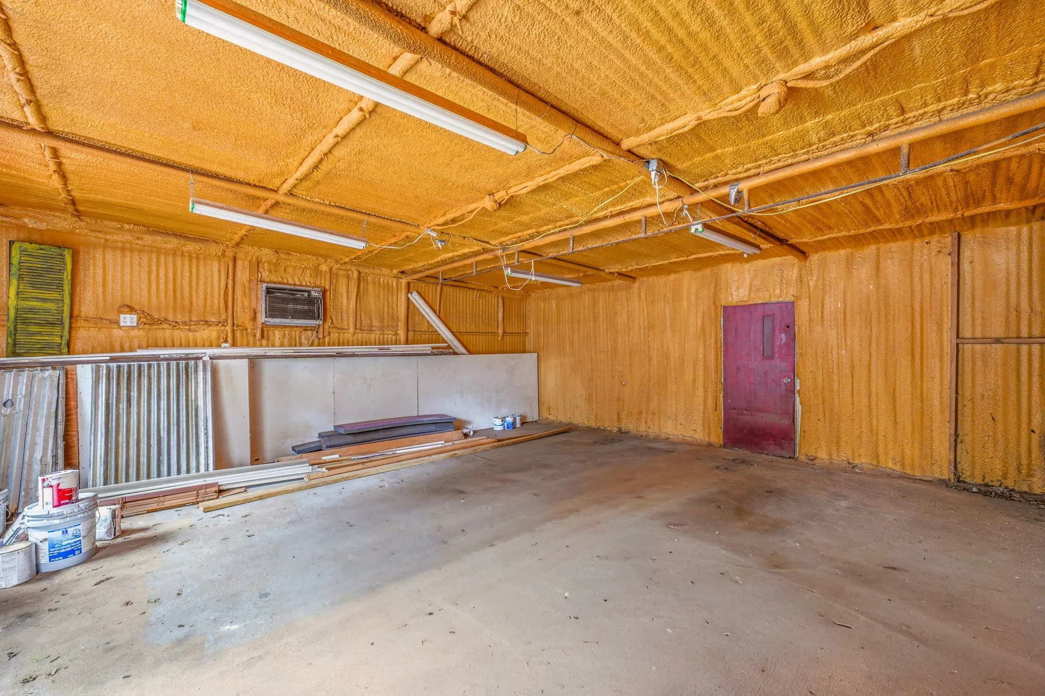 Single Family Residence For Sale in Erath County , 4626 N State Highway 108, Stephenville, Texas 76401, 5 Bedroom, 3 Bathroom, Garage spaces, 2,040 Sqft, built in 1940, mls#21334235, Real Estate Agent in Stephenville, Homes For Sale in Erath county, Homes For Sale in Stephenville, Realtor in Stephenville Texas, Real Estate Brokerage Independent Realty Texas, Luminita Cordes Realtor