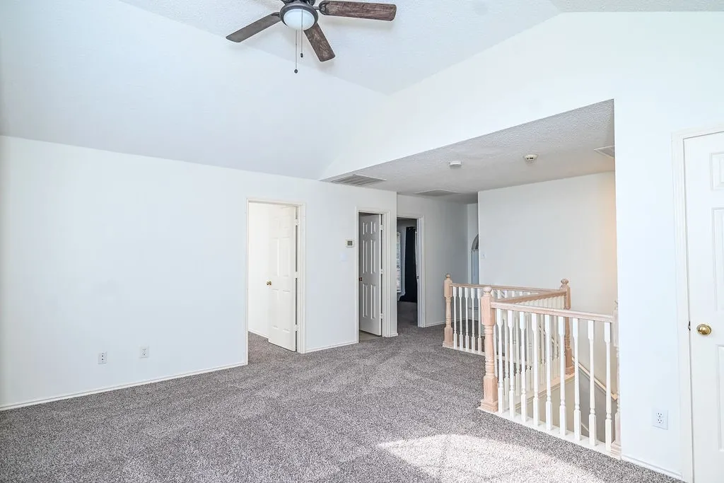 Single Family Residence For Rent in Denton County , 2100 Newport Drive, Flower Mound, Texas 75028, 3 Bedroom, 3 Bathroom, 2 Garage spaces, 2,410 Sqft, built in 1993, mls#21334391, Real Estate Agent in Flower Mound, Homes For Rent in Denton county, Homes For Rent in Flower Mound, Realtor in Flower Mound Texas, Real Estate Brokerage Independent Realty Texas, Luminita Cordes Realtor