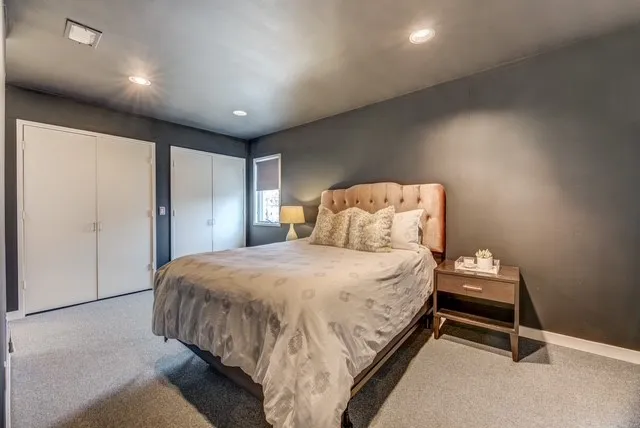 Condominium For Rent in Dallas County , 4122 Travis Street 2, Dallas, Texas 75204, 2 Bedrooms, 3 Bathrooms, Garage spaces, 1,293 Sqft, built in 1997, Price $3,100, mls#21334398, Real Estate Agent in Dallas, Homes For Rent in Dallas county, Homes For Rent in Dallas, Realtor in Dallas Texas, Real Estate Brokerage Independent Realty Texas, Luminita Cordes Realtor