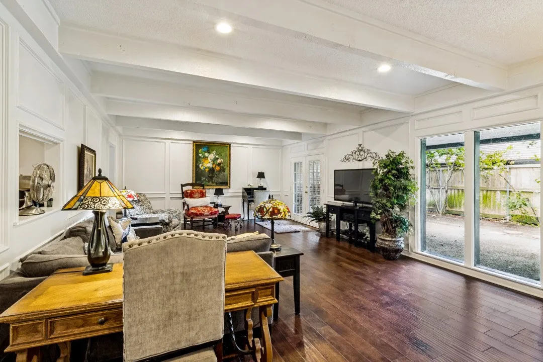 Condominium For Sale in Dallas County , 12625 Breckenridge Drive 199, Dallas, Texas 75230, 2 Bedroom, 2 Bathroom, Garage spaces, 1,748 Sqft, built in 1974, mls#21326312, Real Estate Agent in Dallas, Homes For Sale in Dallas county, Homes For Sale in Dallas, Realtor in Dallas Texas, Real Estate Brokerage Independent Realty Texas, Luminita Cordes Realtor