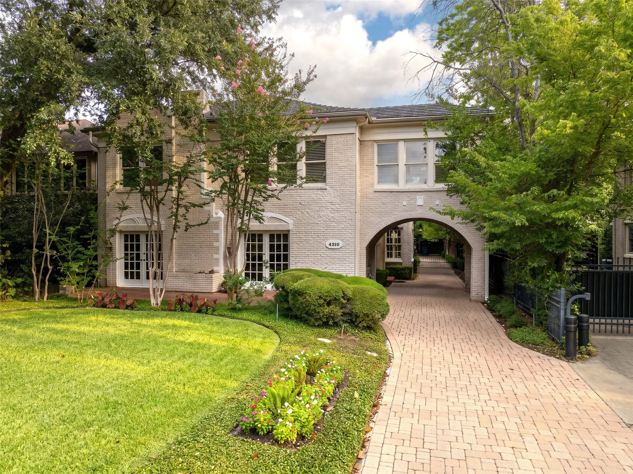 Covered Parking under Port Cochère at Entrance to home