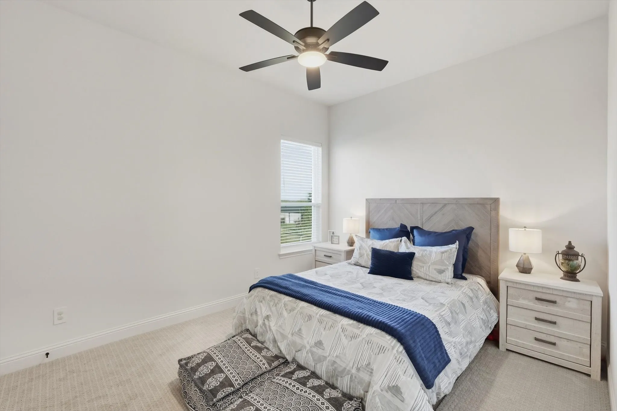 Single Family Residence For Sale in Parker County , 459 Red Bird Drive, Springtown, Texas 76082, 4 Bedroom, 3 Bathroom, 3 Garage spaces, 2,660 Sqft, built in 2022, mls#21332303, Real Estate Agent in Springtown, Homes For Sale in Parker county, Homes For Sale in Springtown, Realtor in Springtown Texas, Real Estate Brokerage Independent Realty Texas, Luminita Cordes Realtor