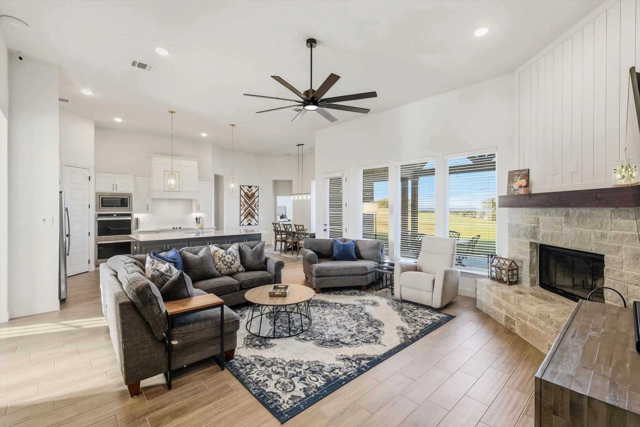 Single Family Residence For Sale in Parker County , 459 Red Bird Drive, Springtown, Texas 76082, 4 Bedroom, 3 Bathroom, 3 Garage spaces, 2,660 Sqft, built in 2022, mls#21332303, Real Estate Agent in Springtown, Homes For Sale in Parker county, Homes For Sale in Springtown, Realtor in Springtown Texas, Real Estate Brokerage Independent Realty Texas, Luminita Cordes Realtor