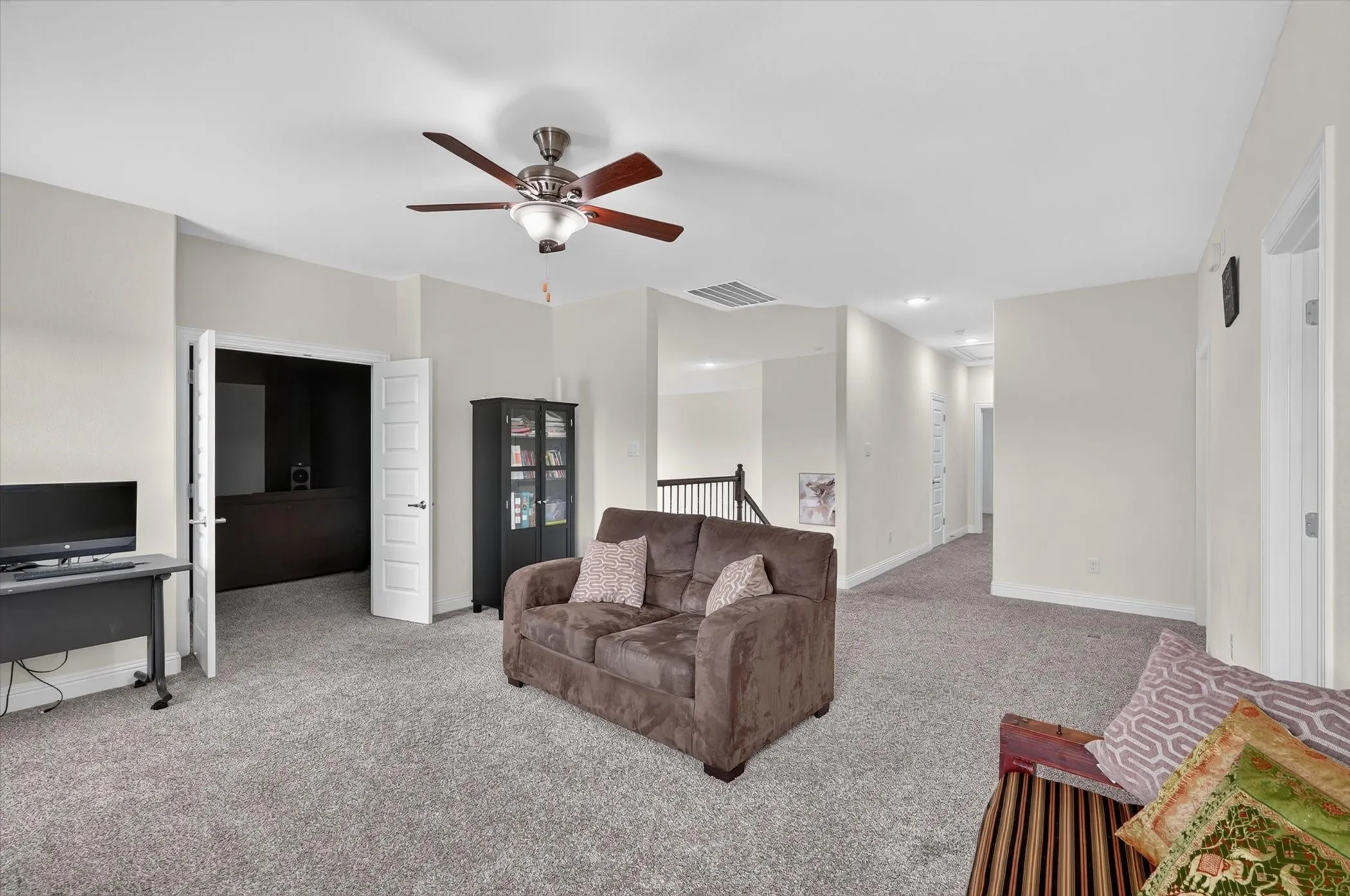 Single Family Residence For Sale in Collin County , 13762 Kevin Drive, Frisco, Texas 75035, 6 Bedroom, 4 Bathroom, 2 Garage spaces, 4,013 Sqft, built in 2019, mls#21334353, Real Estate Agent in Frisco, Homes For Sale in Collin county, Homes For Sale in Frisco, Realtor in Frisco Texas, Real Estate Brokerage Independent Realty Texas, Luminita Cordes Realtor