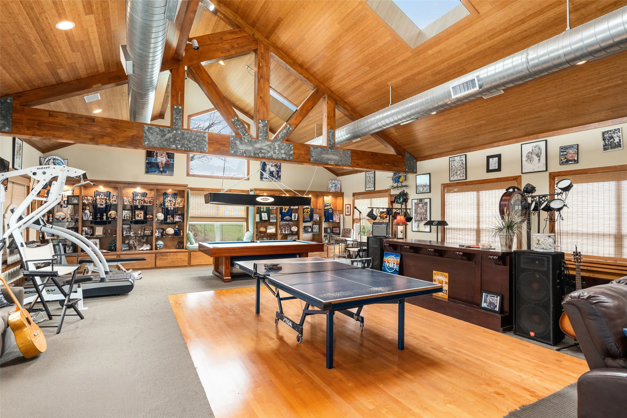 Massive Game Room