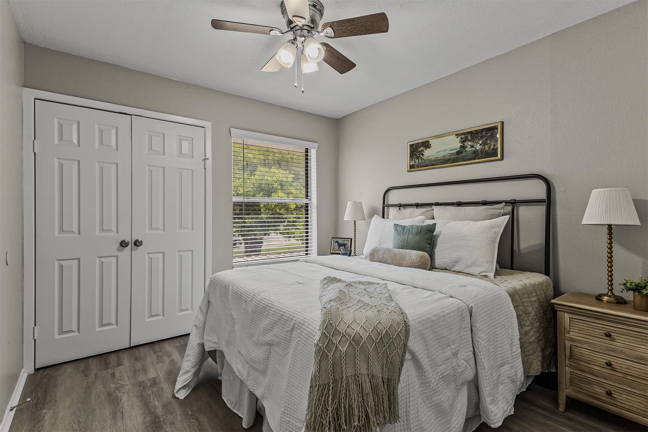 Condominium For Sale in Grayson County , 1905 W Morton Street 11, Denison, Texas 75020, 3 Bedroom, 2 Bathroom, Garage spaces, 1,080 Sqft, built in 1962, mls#21332037, Real Estate Agent in Denison, Homes For Sale in Grayson county, Homes For Sale in Denison, Realtor in Denison Texas, Real Estate Brokerage Independent Realty Texas, Luminita Cordes Realtor