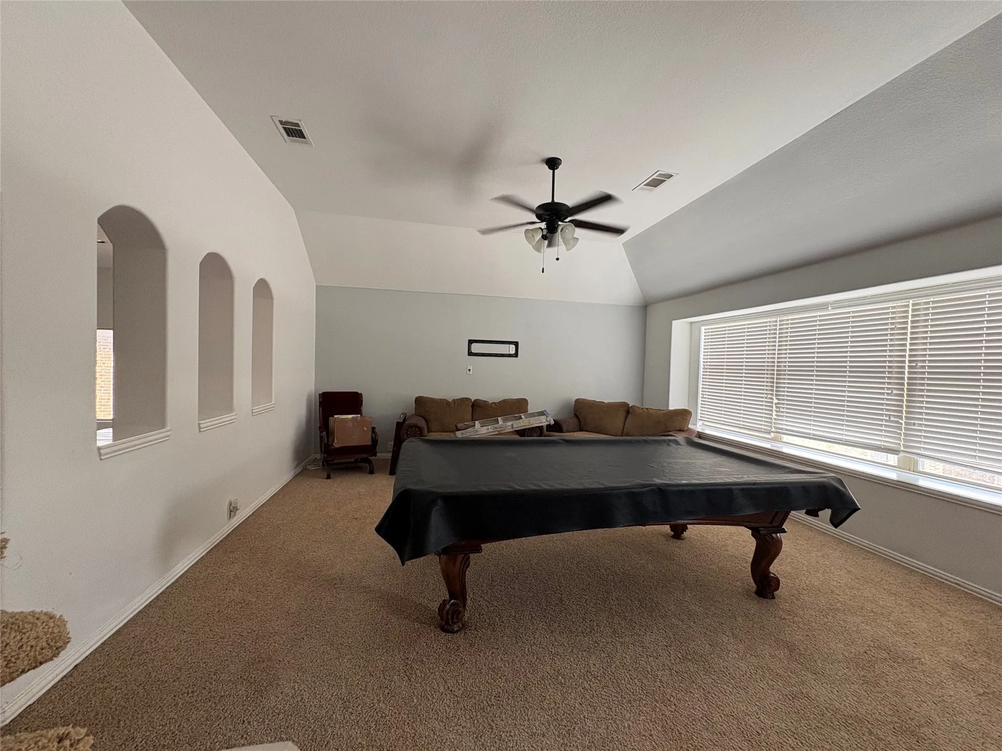Single Family Residence For Sale in Tarrant County , 2756 Explorador, Grand Prairie, Texas 75054, 4 Bedroom, 4 Bathroom, 3 Garage spaces, 3,034 Sqft, built in 2010, mls#21334162, Real Estate Agent in Grand Prairie, Homes For Sale in Tarrant county, Homes For Sale in Grand Prairie, Realtor in Grand Prairie Texas, Real Estate Brokerage Independent Realty Texas, Luminita Cordes Realtor