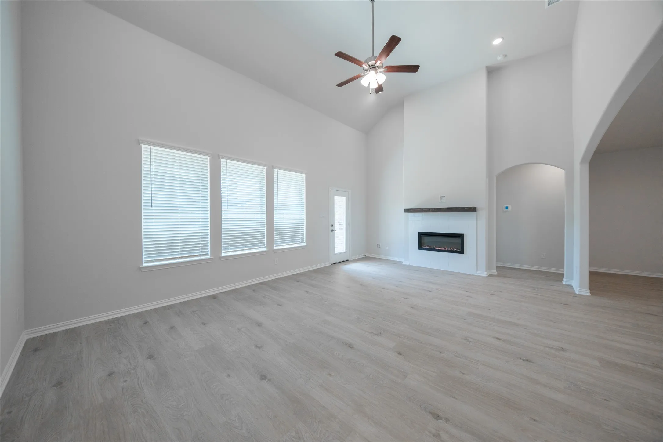 Single Family Residence For Sale in Hunt County , 3125 Patrinia Street, Royse City, Texas 75189, 5 Bedroom, 3 Bathroom, 3 Garage spaces, 3,075 Sqft, built in 2026, mls#21334450, Real Estate Agent in Royse City, Homes For Sale in Hunt county, Homes For Sale in Royse City, Realtor in Royse City Texas, Real Estate Brokerage Independent Realty Texas, Luminita Cordes Realtor