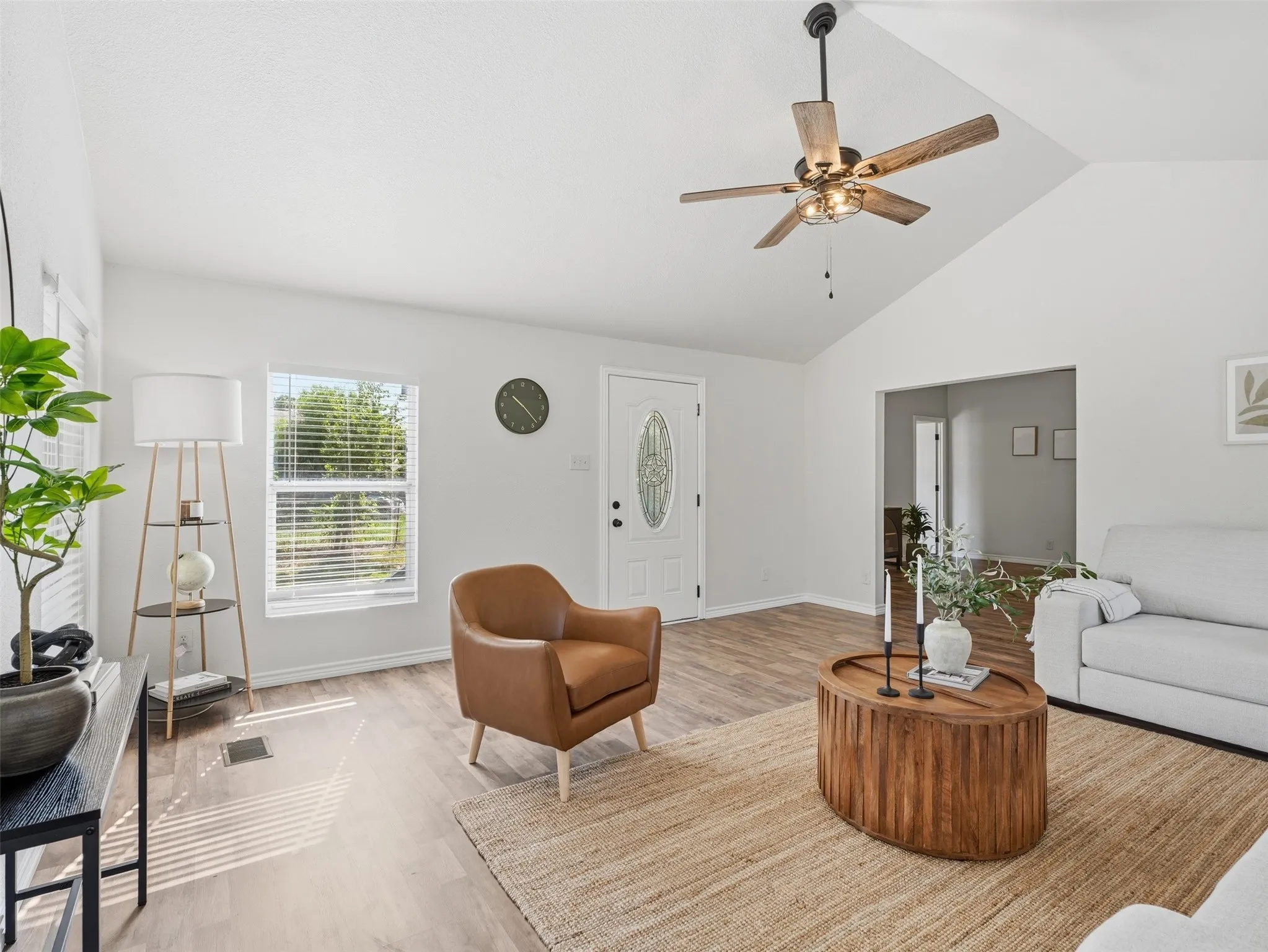 Mobile Home For Sale in Johnson County , 9608 Clark Street, Joshua, Texas 76058, 3 Bedroom, 2 Bathroom, Garage spaces, 1,936 Sqft, built in 2008, mls#21334351, Real Estate Agent in Joshua, Homes For Sale in Johnson county, Homes For Sale in Joshua, Realtor in Joshua Texas, Real Estate Brokerage Independent Realty Texas, Luminita Cordes Realtor