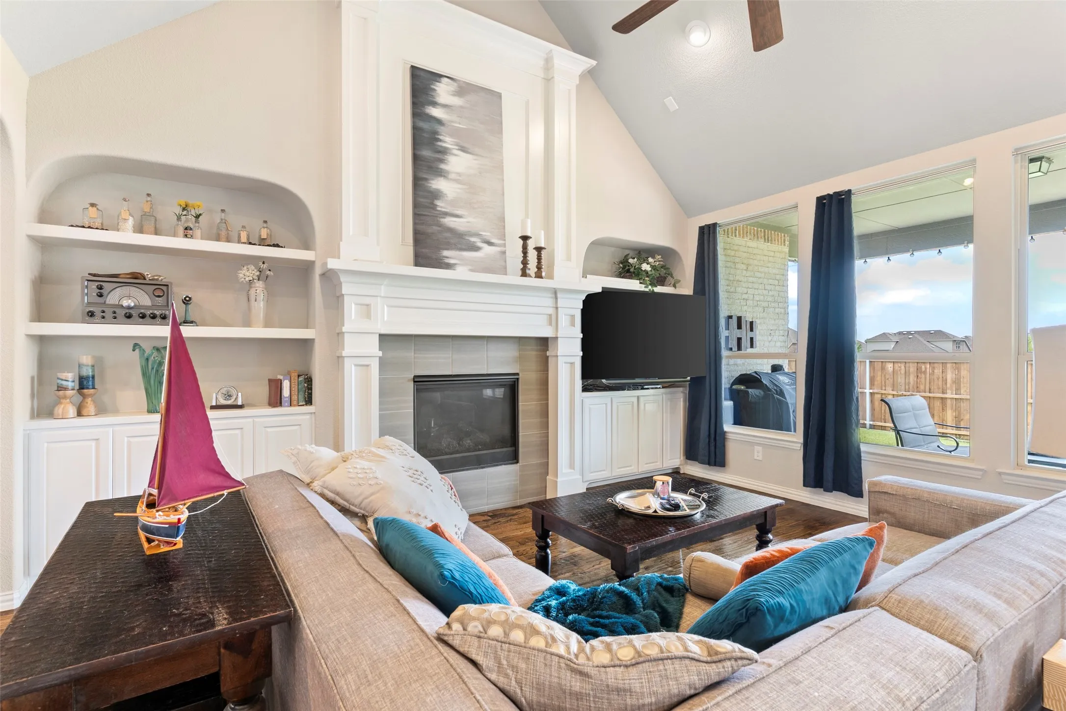 Single Family Residence For Sale in Collin County , 1801 Crystal Cove Lane, Wylie, Texas 75098, 5 Bedroom, 5 Bathroom, 3 Garage spaces, 4,140 Sqft, built in 2015, mls#21332698, Real Estate Agent in Wylie, Homes For Sale in Collin county, Homes For Sale in Wylie, Realtor in Wylie Texas, Real Estate Brokerage Independent Realty Texas, Luminita Cordes Realtor