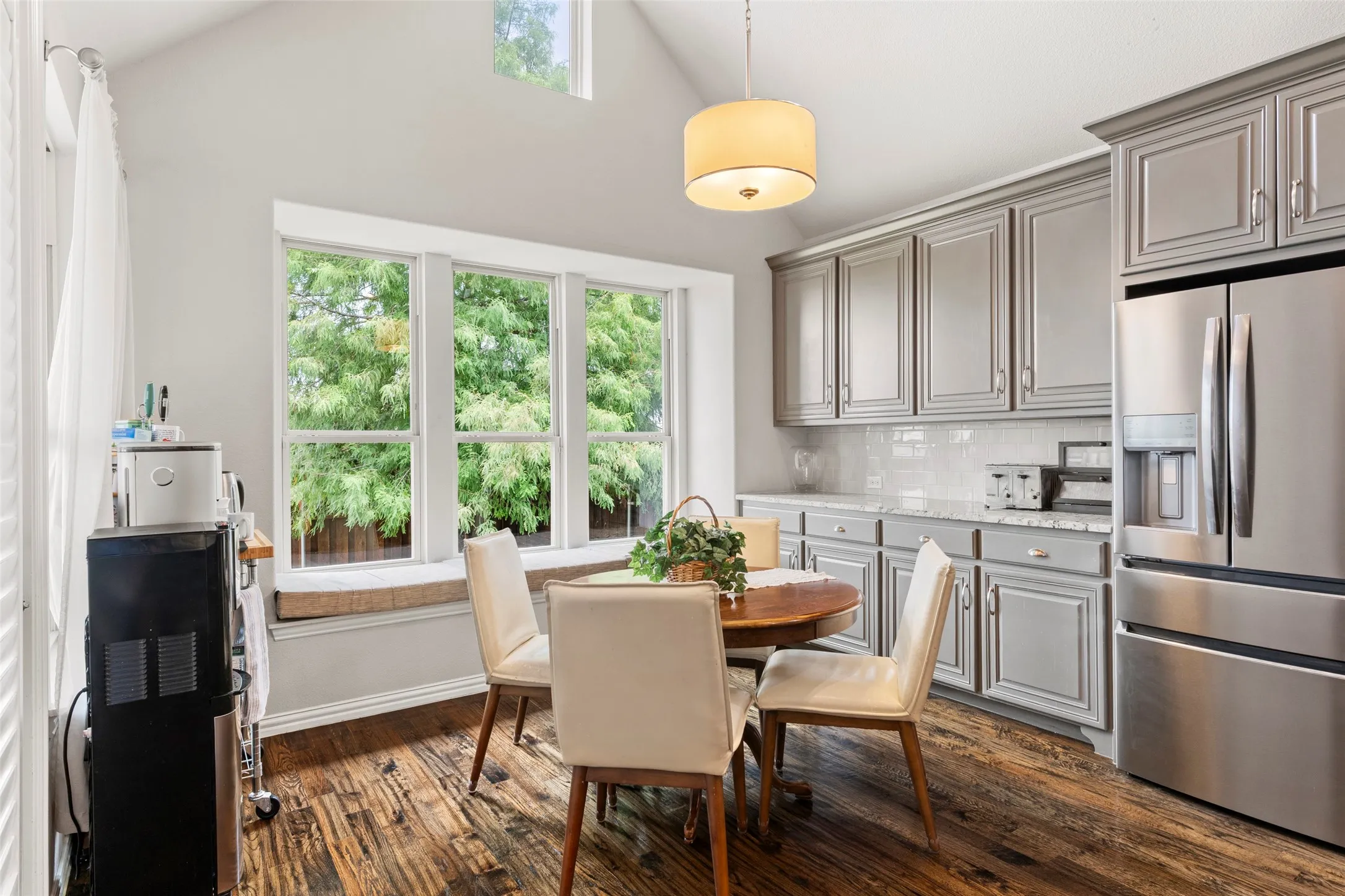 Single Family Residence For Sale in Collin County , 1801 Crystal Cove Lane, Wylie, Texas 75098, 5 Bedroom, 5 Bathroom, 3 Garage spaces, 4,140 Sqft, built in 2015, mls#21332698, Real Estate Agent in Wylie, Homes For Sale in Collin county, Homes For Sale in Wylie, Realtor in Wylie Texas, Real Estate Brokerage Independent Realty Texas, Luminita Cordes Realtor