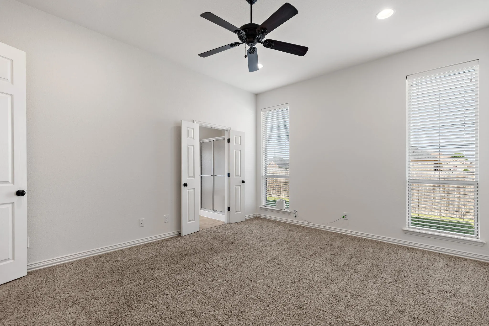 Single Family Residence For Sale in Wichita County , 5014 Cypress, Wichita Falls, Texas 76310, 3 Bedroom, 2 Bathroom, 2 Garage spaces, 1,753 Sqft, built in 2011, mls#21334232, Real Estate Agent in Wichita Falls, Homes For Sale in Wichita county, Homes For Sale in Wichita Falls, Realtor in Wichita Falls Texas, Real Estate Brokerage Independent Realty Texas, Luminita Cordes Realtor