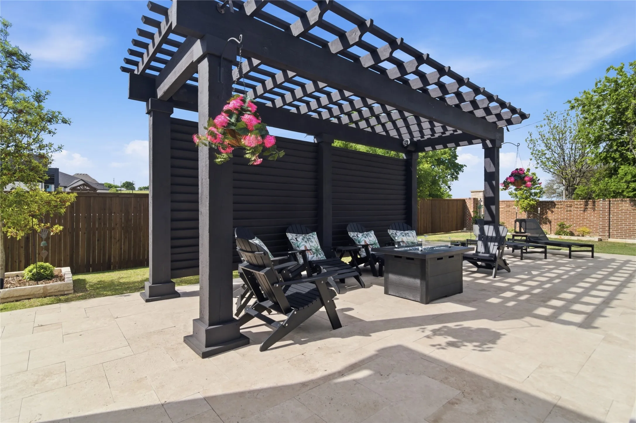 Large pergola to enjoy summer afternoons and evenings while sitting near the pool.