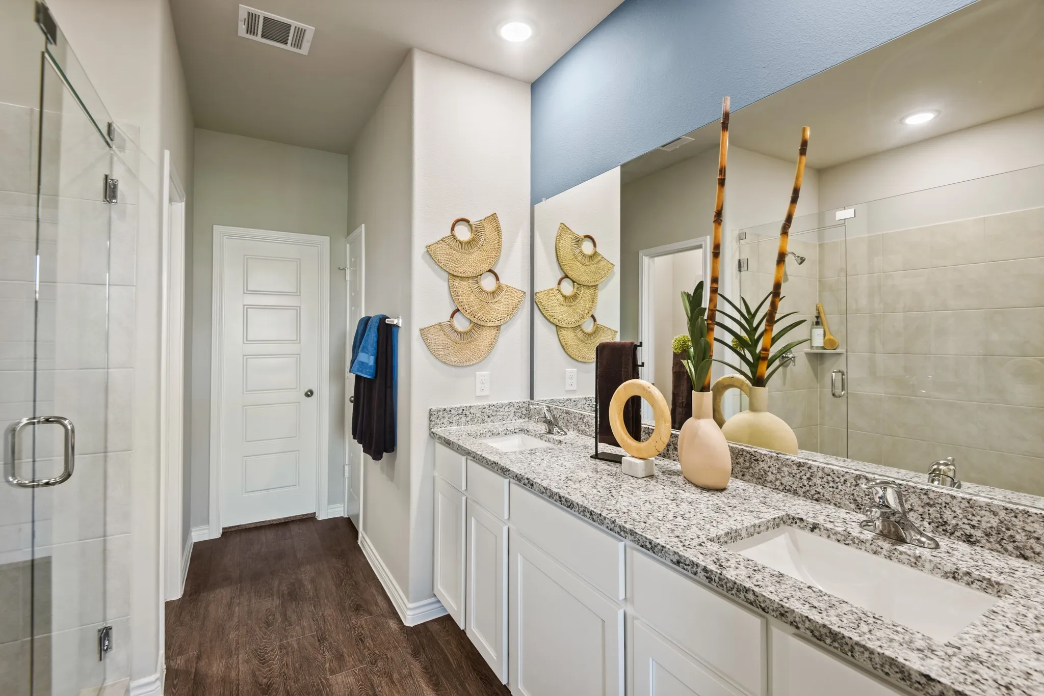Photos are a representation of the floor plan. Options and interior selections will vary.