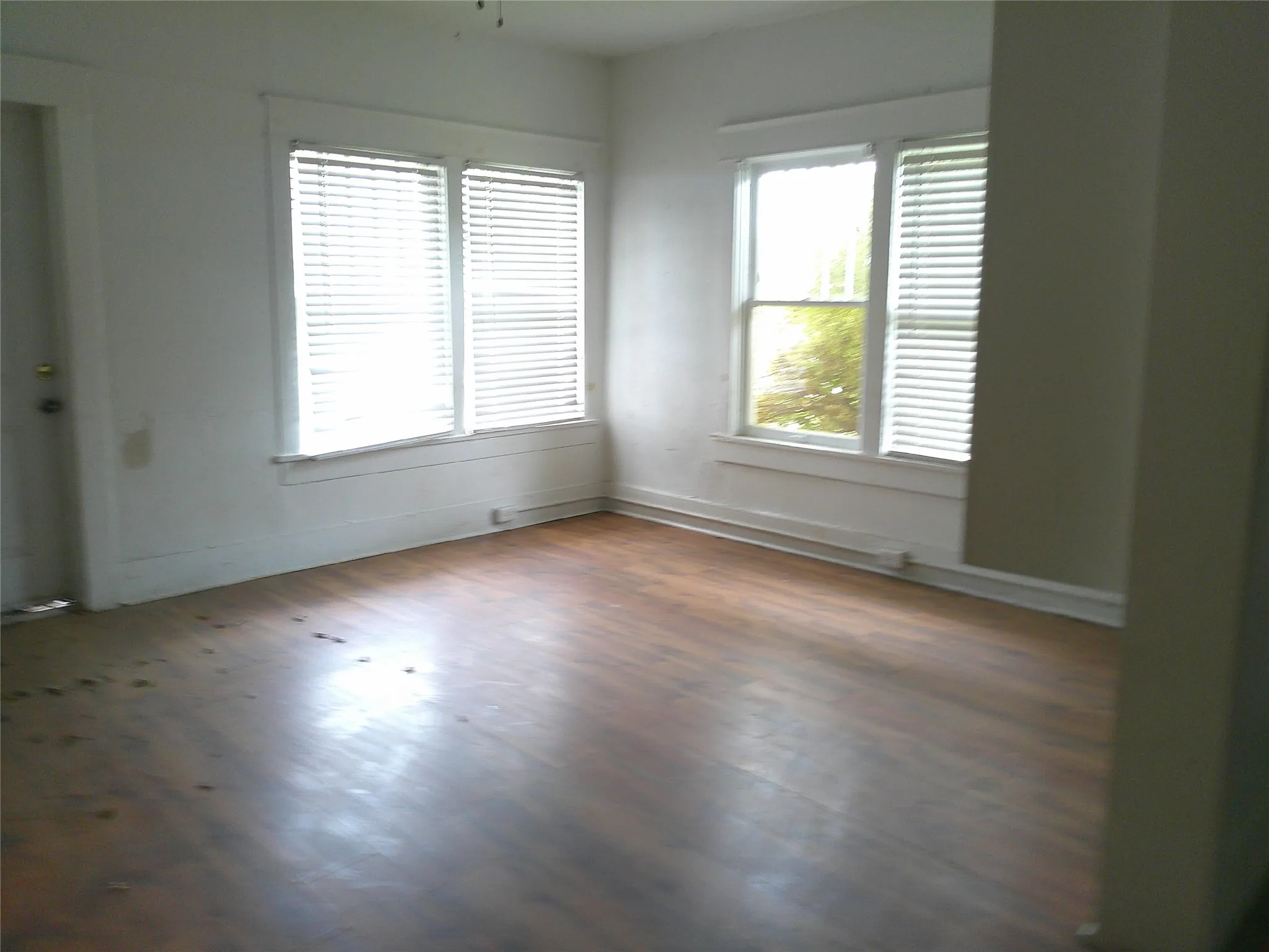 Single Family Residence For Sale in Taylor County , 340 Butternut Street, Abilene, Texas 79602, 3 Bedrooms, 2 Bathrooms, Garage spaces, 2,235 Sqft, built in 1927, Price $249,900, mls#21334466, Real Estate Agent in Abilene, Homes For Sale in Taylor county, Homes For Sale in Abilene, Realtor in Abilene Texas, Real Estate Brokerage Independent Realty Texas, Luminita Cordes Realtor
