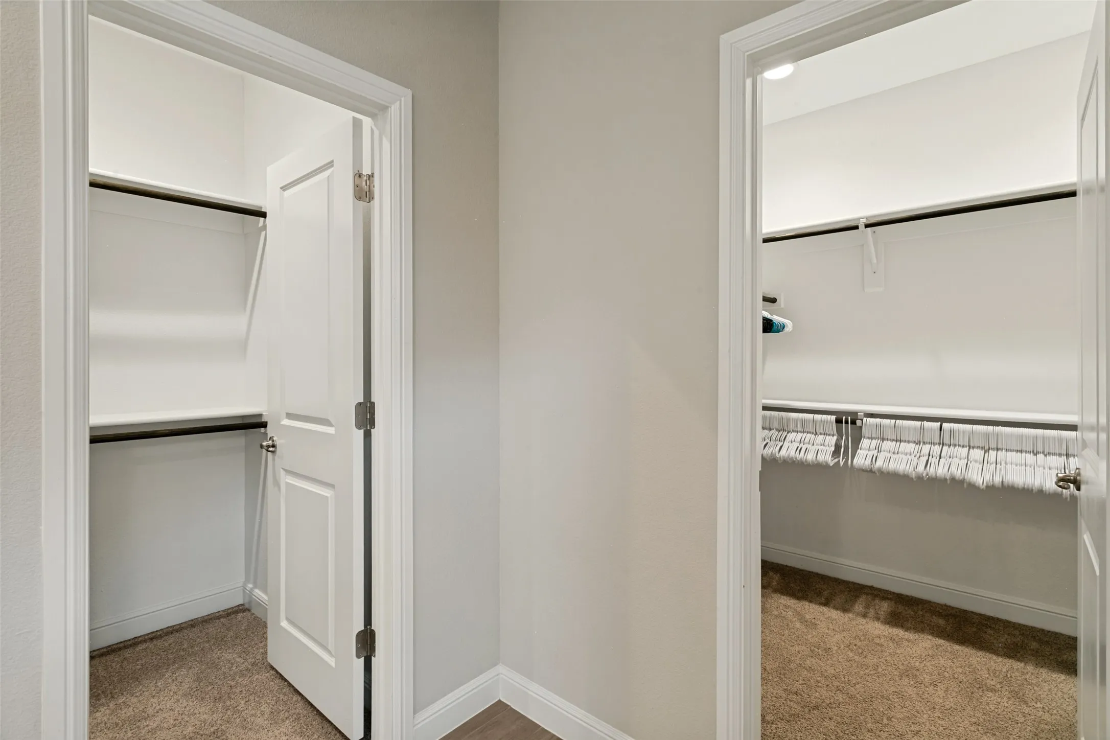 Single Family Residence For Sale in Johnson County , 832 Alexandria Lane, Joshua, Texas 76058, 4 Bedroom, 3 Bathroom, 2 Garage spaces, 3,006 Sqft, built in 2023, mls#21334261, Real Estate Agent in Joshua, Homes For Sale in Johnson county, Homes For Sale in Joshua, Realtor in Joshua Texas, Real Estate Brokerage Independent Realty Texas, Luminita Cordes Realtor