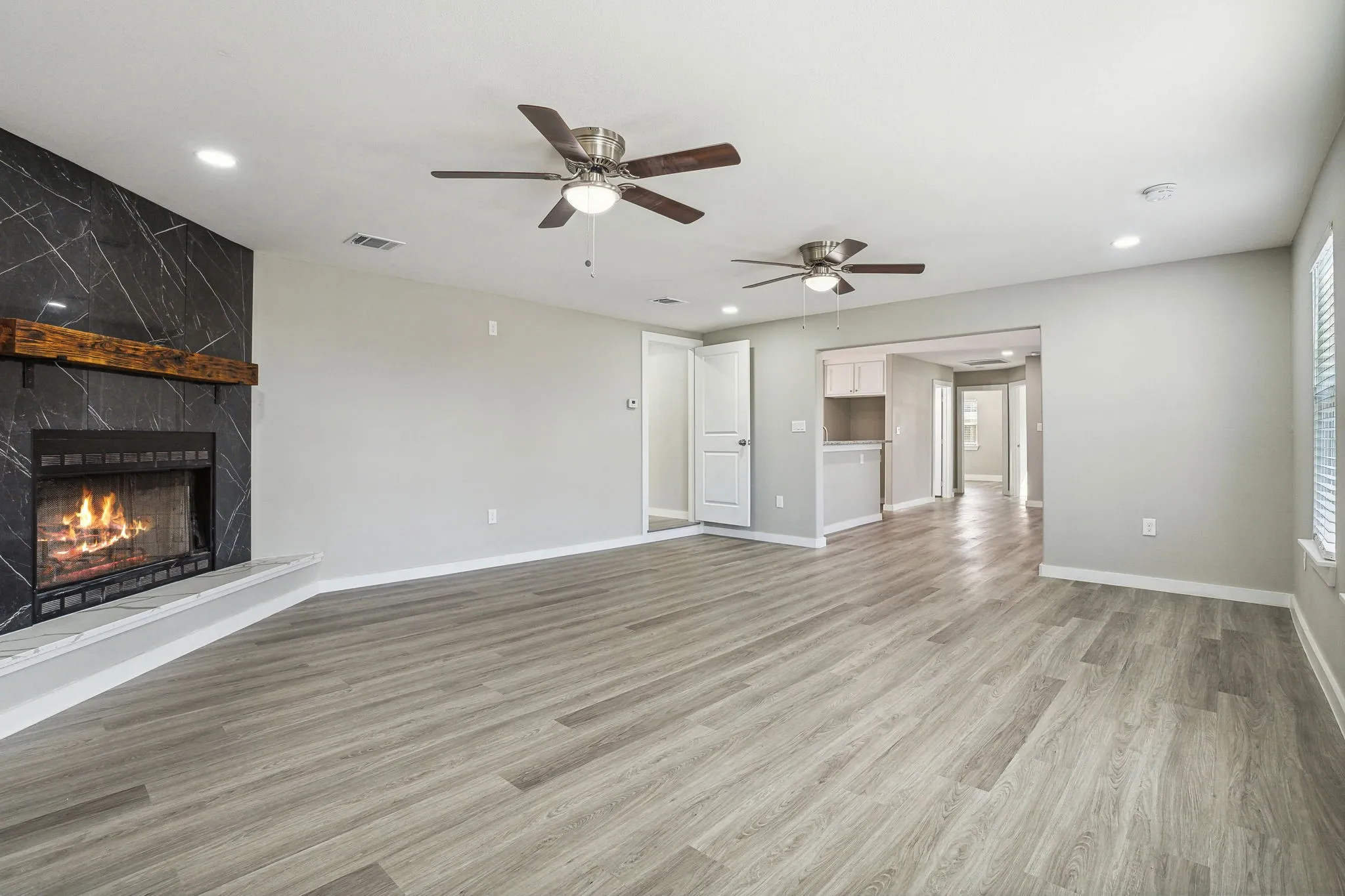Single Family Residence For Sale in Collin County , 4535 County Road 894, Princeton, Texas 75407, 5 Bedroom, 3 Bathroom, 2 Garage spaces, 1,736 Sqft, built in 1975, mls#21334447, Real Estate Agent in Princeton, Homes For Sale in Collin county, Homes For Sale in Princeton, Realtor in Princeton Texas, Real Estate Brokerage Independent Realty Texas, Luminita Cordes Realtor