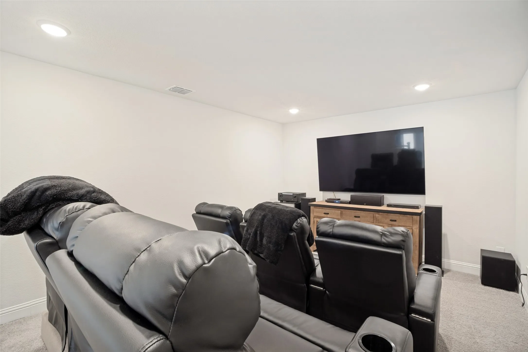 Single Family Residence For Sale in Denton County , 2817 Buckthorn Road, Northlake, Texas 76226, 4 Bedroom, 5 Bathroom, 3 Garage spaces, 3,257 Sqft, built in 2021, mls#21332459, Real Estate Agent in Northlake, Homes For Sale in Denton county, Homes For Sale in Northlake, Realtor in Northlake Texas, Real Estate Brokerage Independent Realty Texas, Luminita Cordes Realtor
