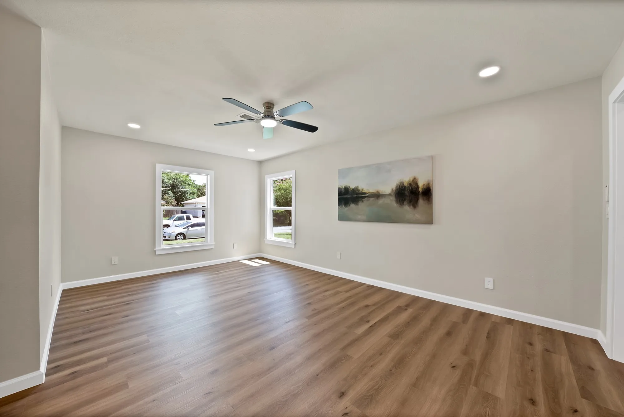 Single Family Residence For Sale in Dallas County , 1104 E Russell Avenue, Carrollton, Texas 75006, 3 Bedroom, 2 Bathroom, Garage spaces, 1,476 Sqft, built in 1954, mls#21333556, Real Estate Agent in Carrollton, Homes For Sale in Dallas county, Homes For Sale in Carrollton, Realtor in Carrollton Texas, Real Estate Brokerage Independent Realty Texas, Luminita Cordes Realtor
