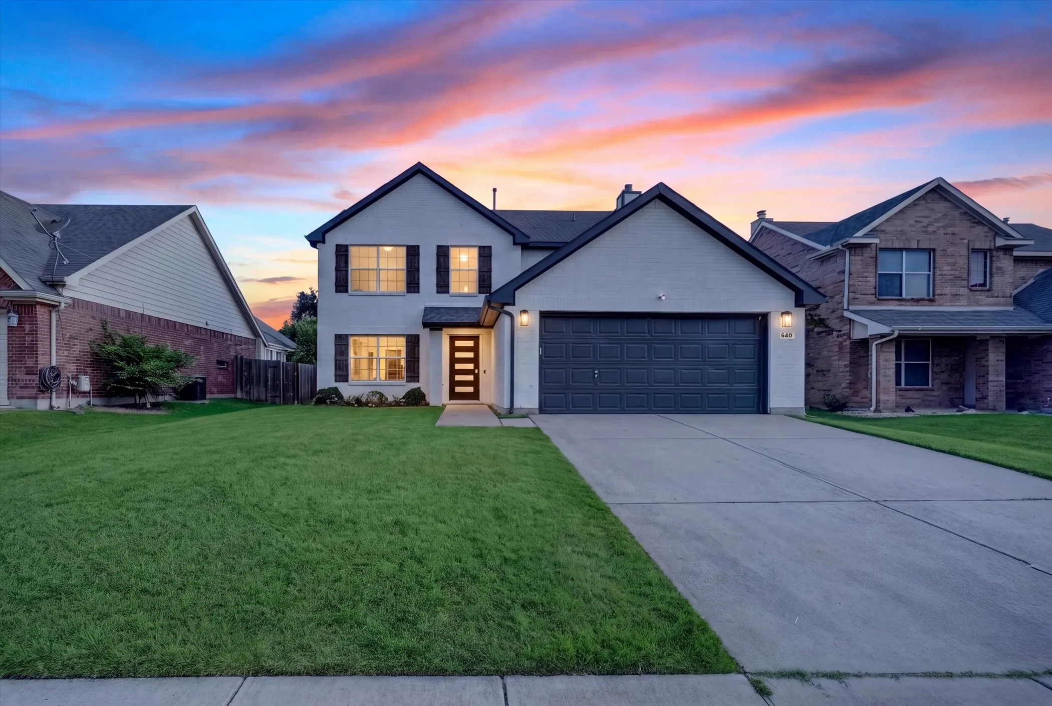 Single Family Residence For Sale in Tarrant County , 640 Fossil Wood Drive, Saginaw, Texas 76179, 4 Bedroom, 3 Bathroom, 2 Garage spaces, 2,002 Sqft, built in 2005, mls#21333817, Real Estate Agent in Saginaw, Homes For Sale in Tarrant county, Homes For Sale in Saginaw, Realtor in Saginaw Texas, Real Estate Brokerage Independent Realty Texas, Luminita Cordes Realtor