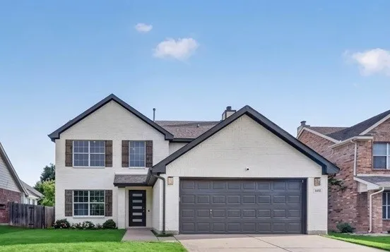 Single Family Residence For Sale in Tarrant County , 640 Fossil Wood Drive, Saginaw, Texas 76179, 4 Bedroom, 3 Bathroom, 2 Garage spaces, 2,002 Sqft, built in 2005, mls#21333817, Real Estate Agent in Saginaw, Homes For Sale in Tarrant county, Homes For Sale in Saginaw, Realtor in Saginaw Texas, Real Estate Brokerage Independent Realty Texas, Luminita Cordes Realtor