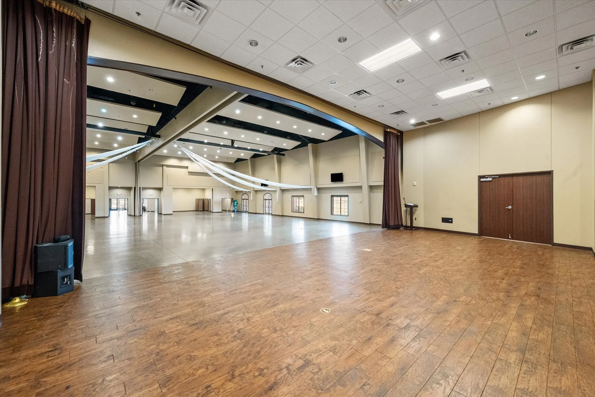 Business For Sale in Navarro County , 601 N 45th Street, Corsicana, Texas 75110, 0, 0, Garage spaces, 0 Sqft, built in 2011, Price $2,500,000, mls#21321398, Real Estate Agent in Corsicana, Homes For Sale in Navarro county, Homes For Sale in Corsicana, Realtor in Corsicana Texas, Real Estate Brokerage Independent Realty Texas, Luminita Cordes Realtor