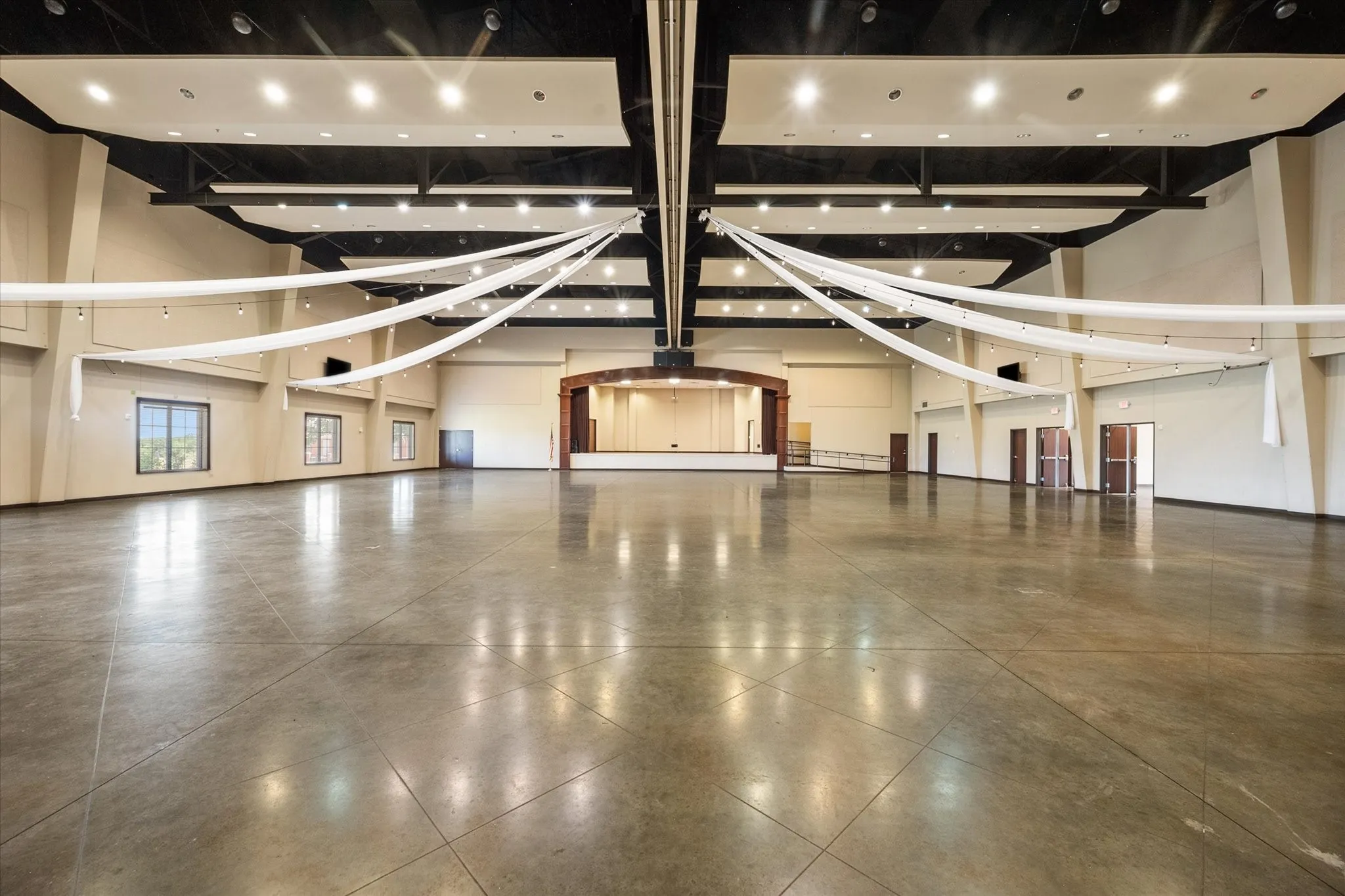 Business For Sale in Navarro County , 601 N 45th Street, Corsicana, Texas 75110, 0, 0, Garage spaces, 0 Sqft, built in 2011, Price $2,500,000, mls#21321398, Real Estate Agent in Corsicana, Homes For Sale in Navarro county, Homes For Sale in Corsicana, Realtor in Corsicana Texas, Real Estate Brokerage Independent Realty Texas, Luminita Cordes Realtor