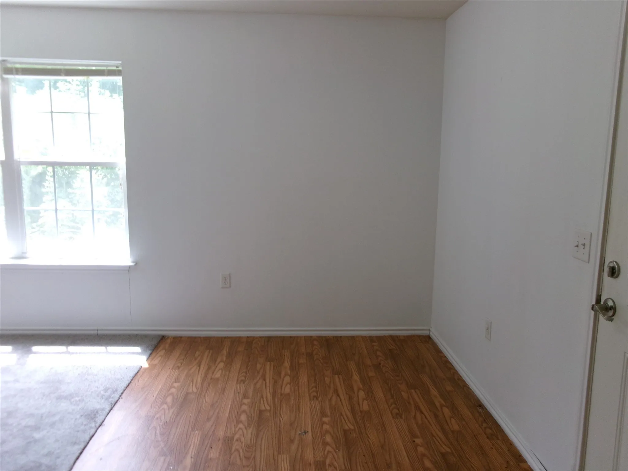 Single Family Residence For Sale in Hopkins County , 204 Maxwell Street, Sulphur Springs, Texas 75482, 3 Bedroom, 2 Bathroom, Garage spaces, 1,076 Sqft, built in 2012, mls#21332050, Real Estate Agent in Sulphur Springs, Homes For Sale in Hopkins county, Homes For Sale in Sulphur Springs, Realtor in Sulphur Springs Texas, Real Estate Brokerage Independent Realty Texas, Luminita Cordes Realtor