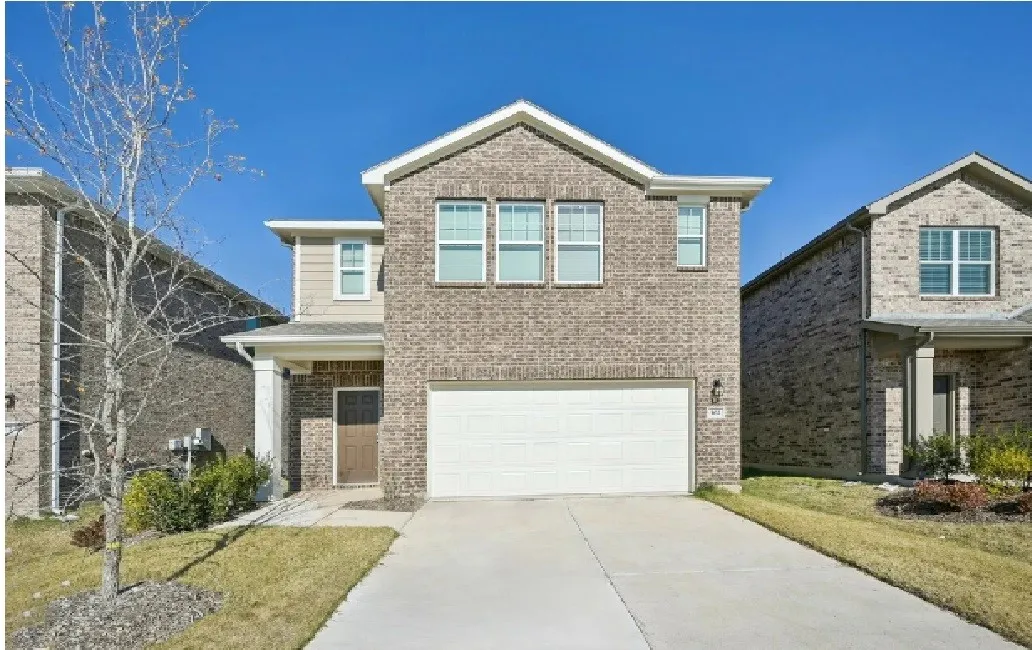 Single Family Residence For Rent in Collin County , 2013 Meadow Park Drive, Melissa, Texas 75454, 5 Bedroom, 3 Bathroom, 2 Garage spaces, 2,609 Sqft, built in 2025, mls#21334528, Real Estate Agent in Melissa, Homes For Rent in Collin county, Homes For Rent in Melissa, Realtor in Melissa Texas, Real Estate Brokerage Independent Realty Texas, Luminita Cordes Realtor