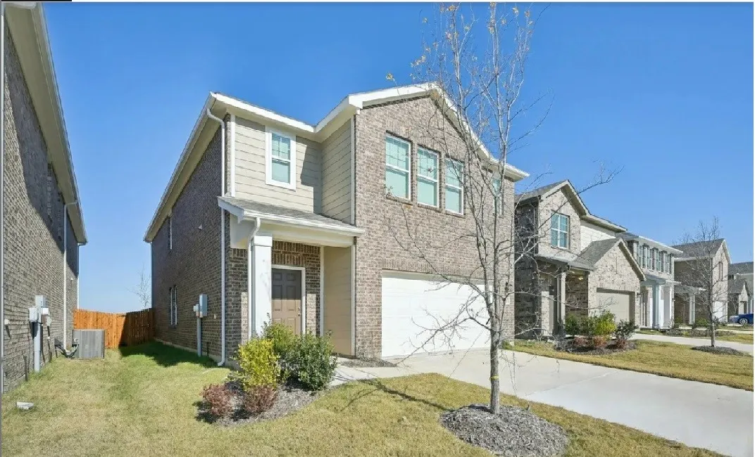 Single Family Residence For Rent in Collin County , 2013 Meadow Park Drive, Melissa, Texas 75454, 5 Bedroom, 3 Bathroom, 2 Garage spaces, 2,609 Sqft, built in 2025, mls#21334528, Real Estate Agent in Melissa, Homes For Rent in Collin county, Homes For Rent in Melissa, Realtor in Melissa Texas, Real Estate Brokerage Independent Realty Texas, Luminita Cordes Realtor