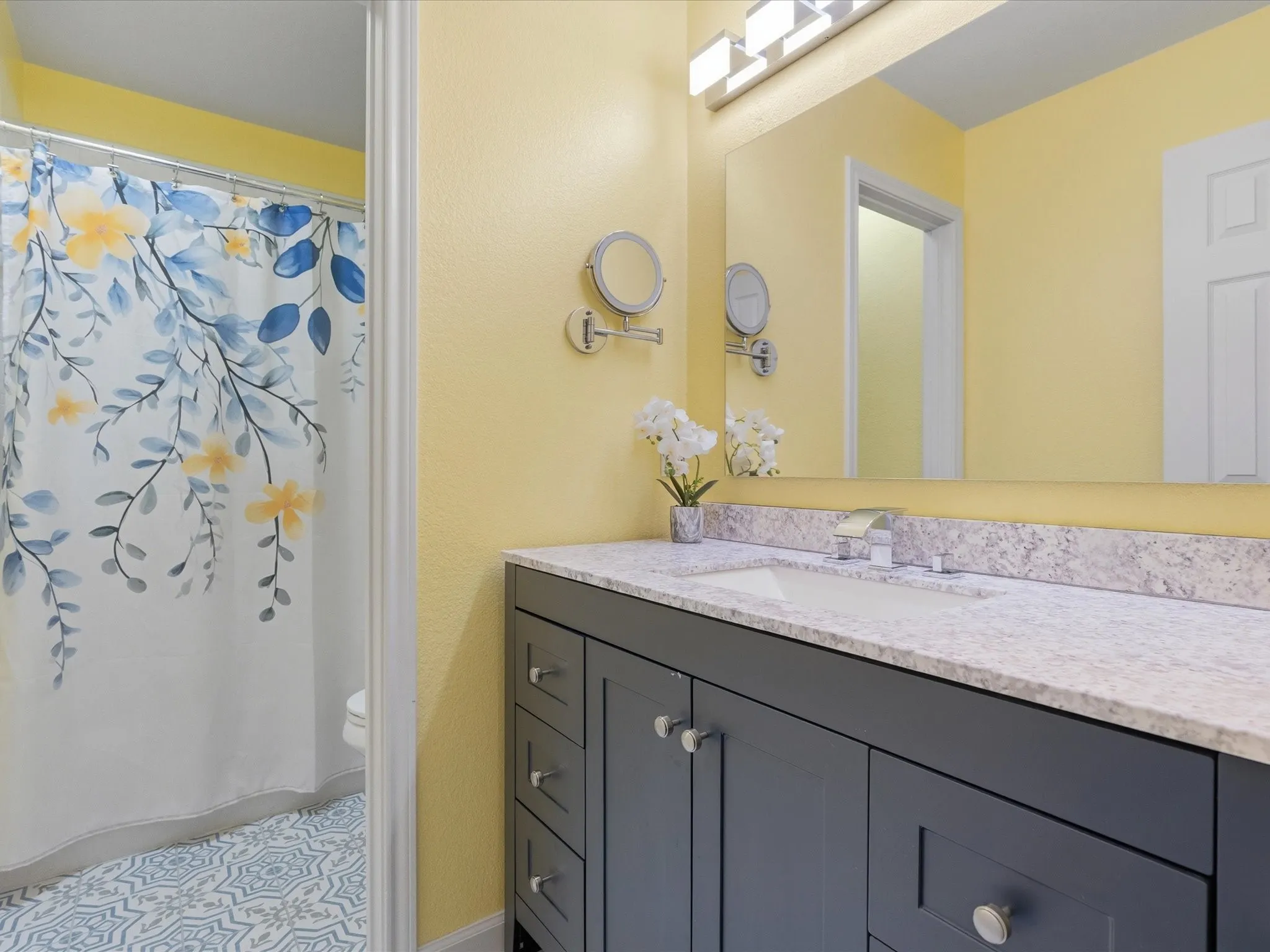 Upstairs bathroom