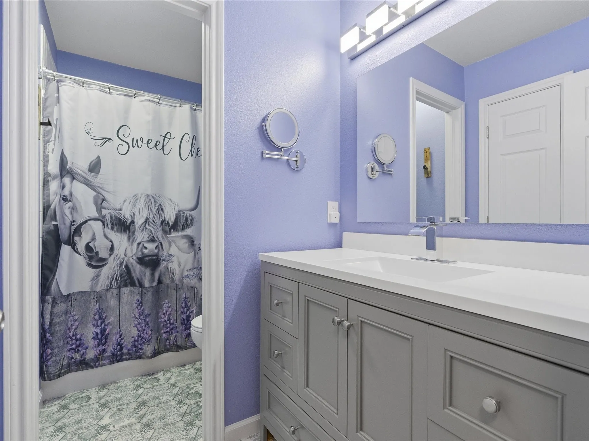Upstairs bathroom