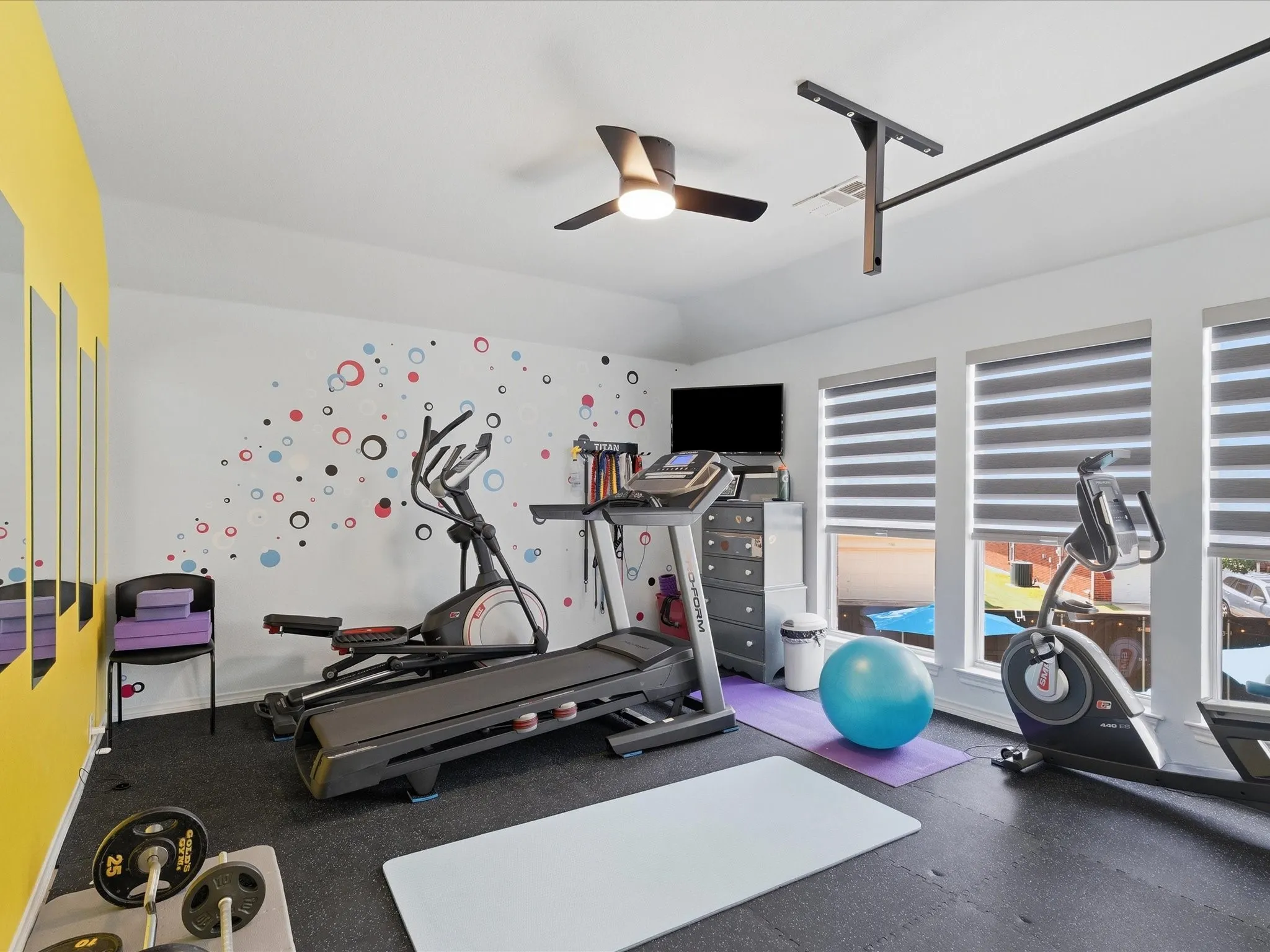 Bedroom 4 or exercise room
