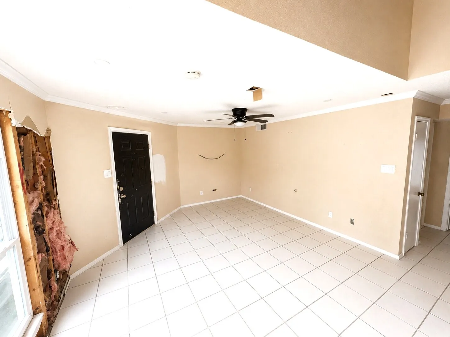 Condominium For Sale in Dallas County , 9809 Walnut Street 208, Dallas, Texas 75243, 2 Bedroom, 1 Bathroom, Garage spaces, 931 Sqft, built in 1981, mls#21334133, Real Estate Agent in Dallas, Homes For Sale in Dallas county, Homes For Sale in Dallas, Realtor in Dallas Texas, Real Estate Brokerage Independent Realty Texas, Luminita Cordes Realtor