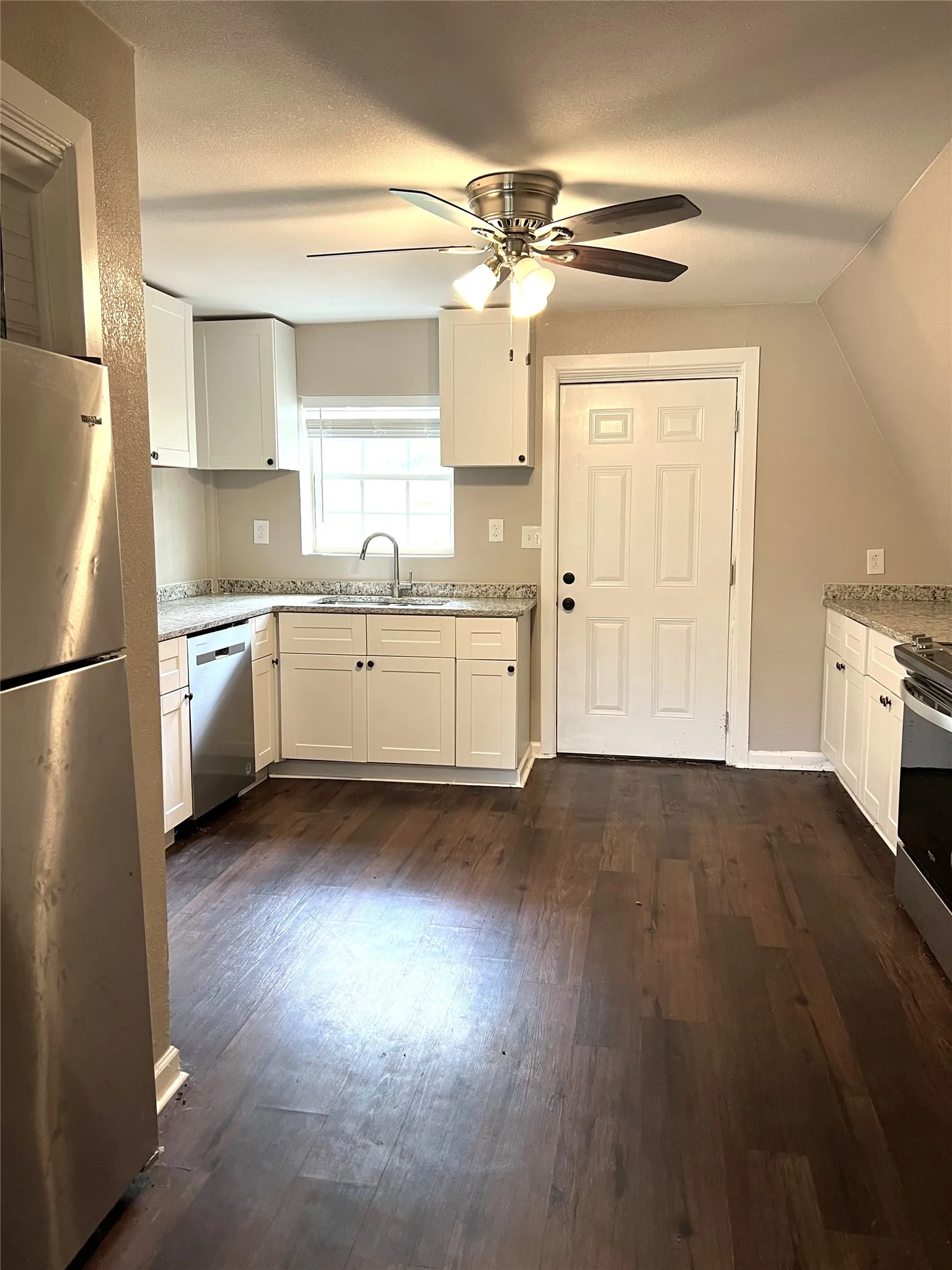 Single Family Residence For Sale in Brown County , 7809 Shannon Drive, Brownwood, Texas 76801, 1 Bedroom, 2 Bathrooms, 1 Garage spaces, 1,254 Sqft, built in 0, Price $169,900, mls#21333392, Real Estate Agent in Brownwood, Homes For Sale in Brown county, Homes For Sale in Brownwood, Realtor in Brownwood Texas, Real Estate Brokerage Independent Realty Texas, Luminita Cordes Realtor
