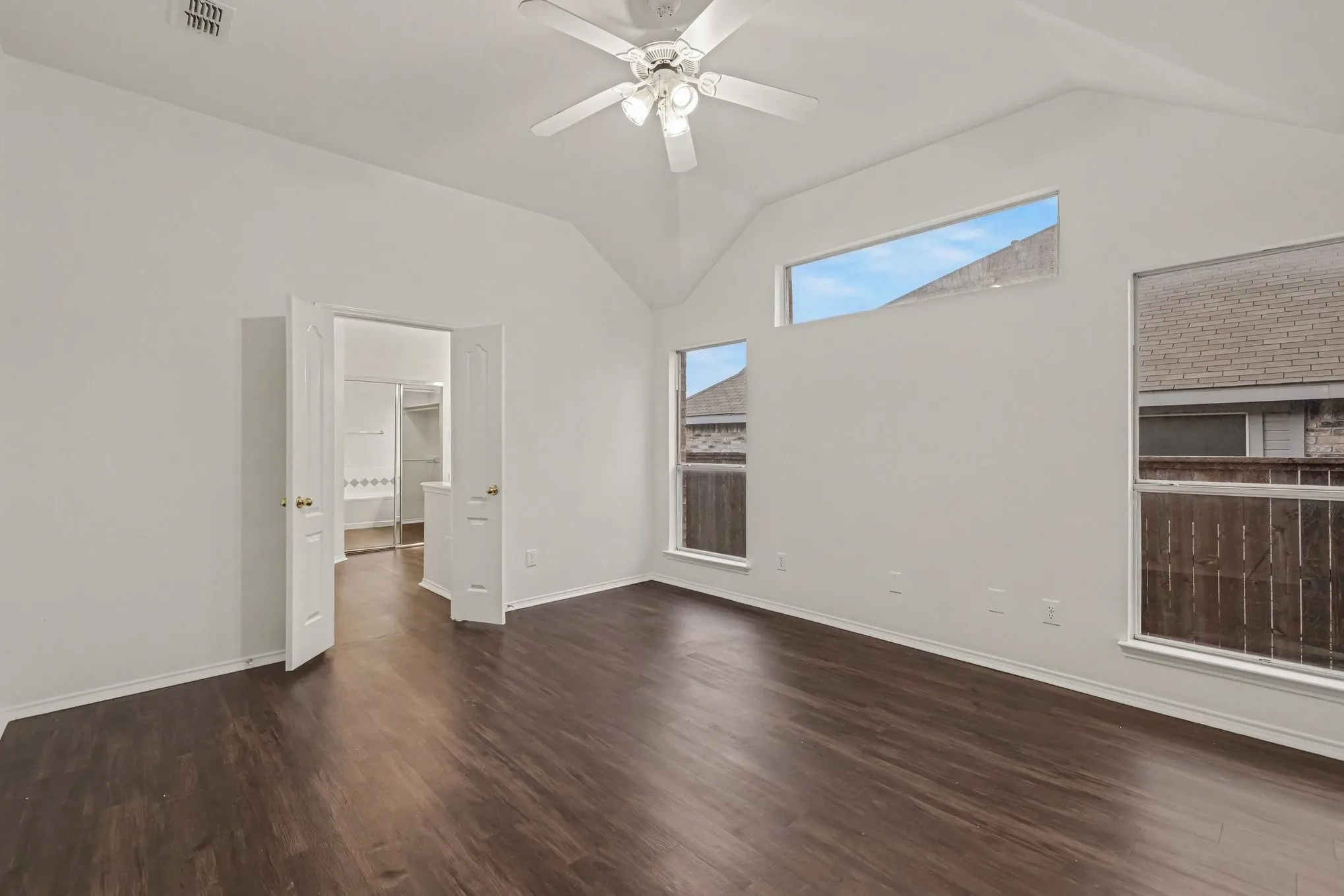 Single Family Residence For Sale in Collin County , 11709 Amber Valley Drive, Frisco, Texas 75035, 3 Bedroom, 2 Bathroom, 2 Garage spaces, 1,613 Sqft, built in 1996, mls#21311334, Real Estate Agent in Frisco, Homes For Sale in Collin county, Homes For Sale in Frisco, Realtor in Frisco Texas, Real Estate Brokerage Independent Realty Texas, Luminita Cordes Realtor