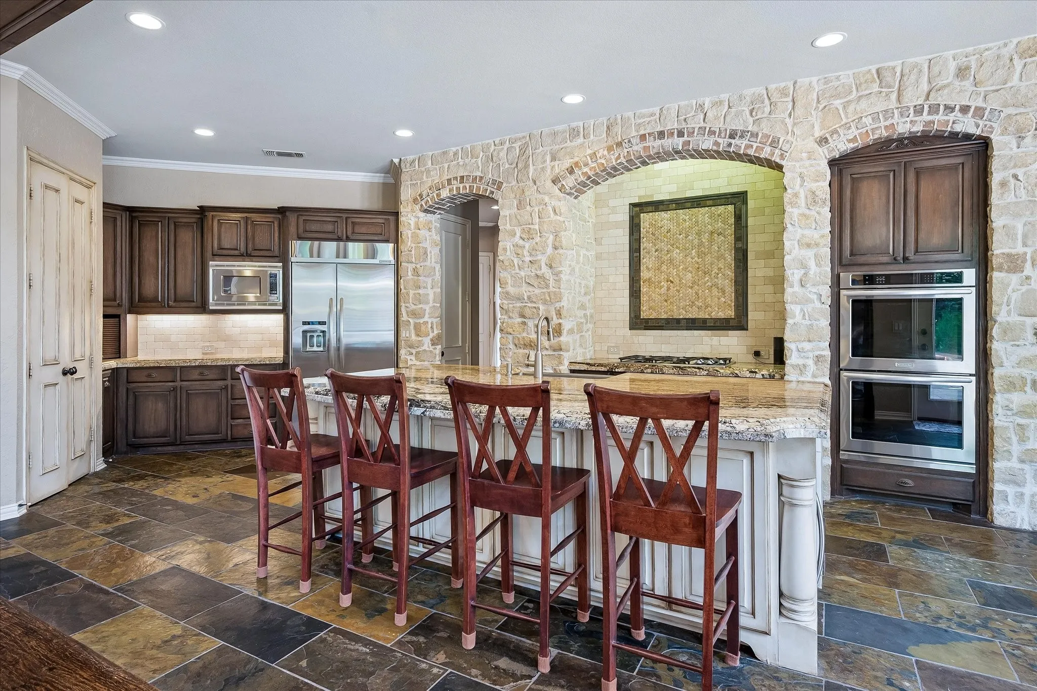 Single Family Residence For Sale in Denton County , 5336 Breckenridge Court, Frisco, Texas 75034, 5 Bedroom, 4 Bathroom, 3 Garage spaces, 4,231 Sqft, built in 2000, mls#21322226, Real Estate Agent in Frisco, Homes For Sale in Denton county, Homes For Sale in Frisco, Realtor in Frisco Texas, Real Estate Brokerage Independent Realty Texas, Luminita Cordes Realtor