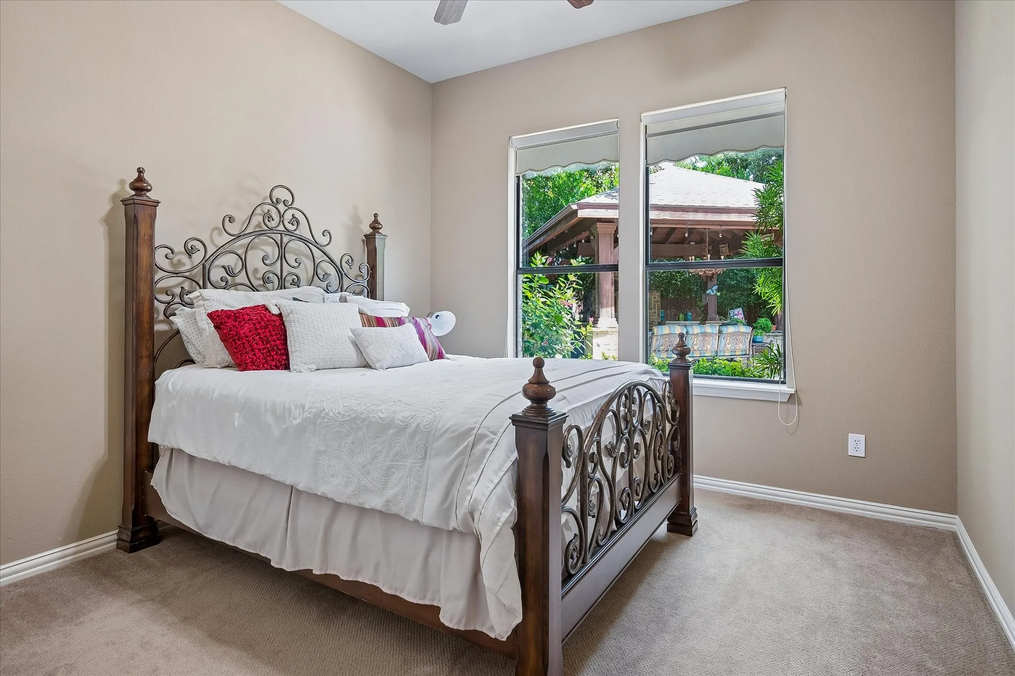 Single Family Residence For Sale in Denton County , 5336 Breckenridge Court, Frisco, Texas 75034, 5 Bedroom, 4 Bathroom, 3 Garage spaces, 4,231 Sqft, built in 2000, mls#21322226, Real Estate Agent in Frisco, Homes For Sale in Denton county, Homes For Sale in Frisco, Realtor in Frisco Texas, Real Estate Brokerage Independent Realty Texas, Luminita Cordes Realtor