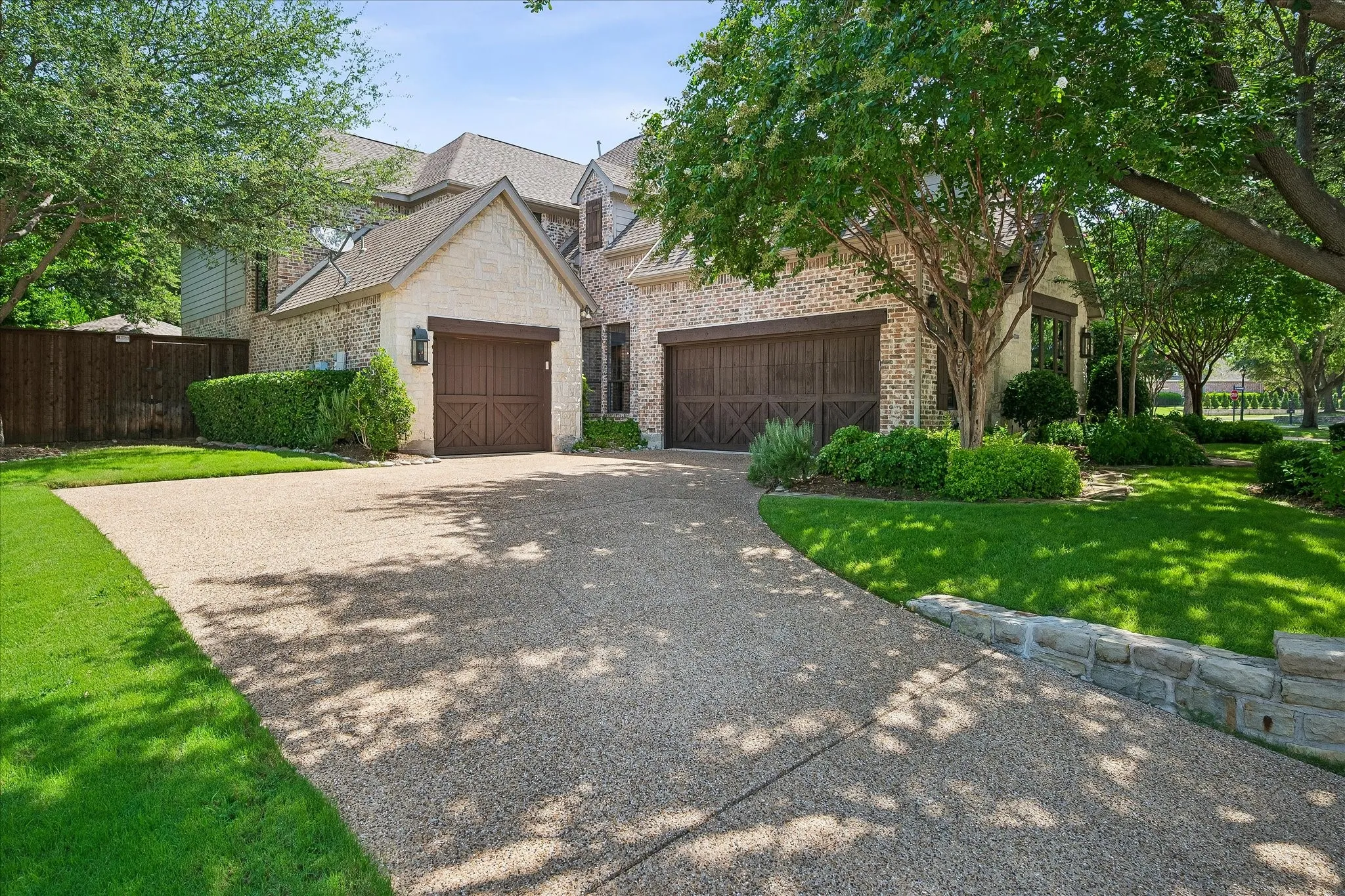 Single Family Residence For Sale in Denton County , 5336 Breckenridge Court, Frisco, Texas 75034, 5 Bedroom, 4 Bathroom, 3 Garage spaces, 4,231 Sqft, built in 2000, mls#21322226, Real Estate Agent in Frisco, Homes For Sale in Denton county, Homes For Sale in Frisco, Realtor in Frisco Texas, Real Estate Brokerage Independent Realty Texas, Luminita Cordes Realtor