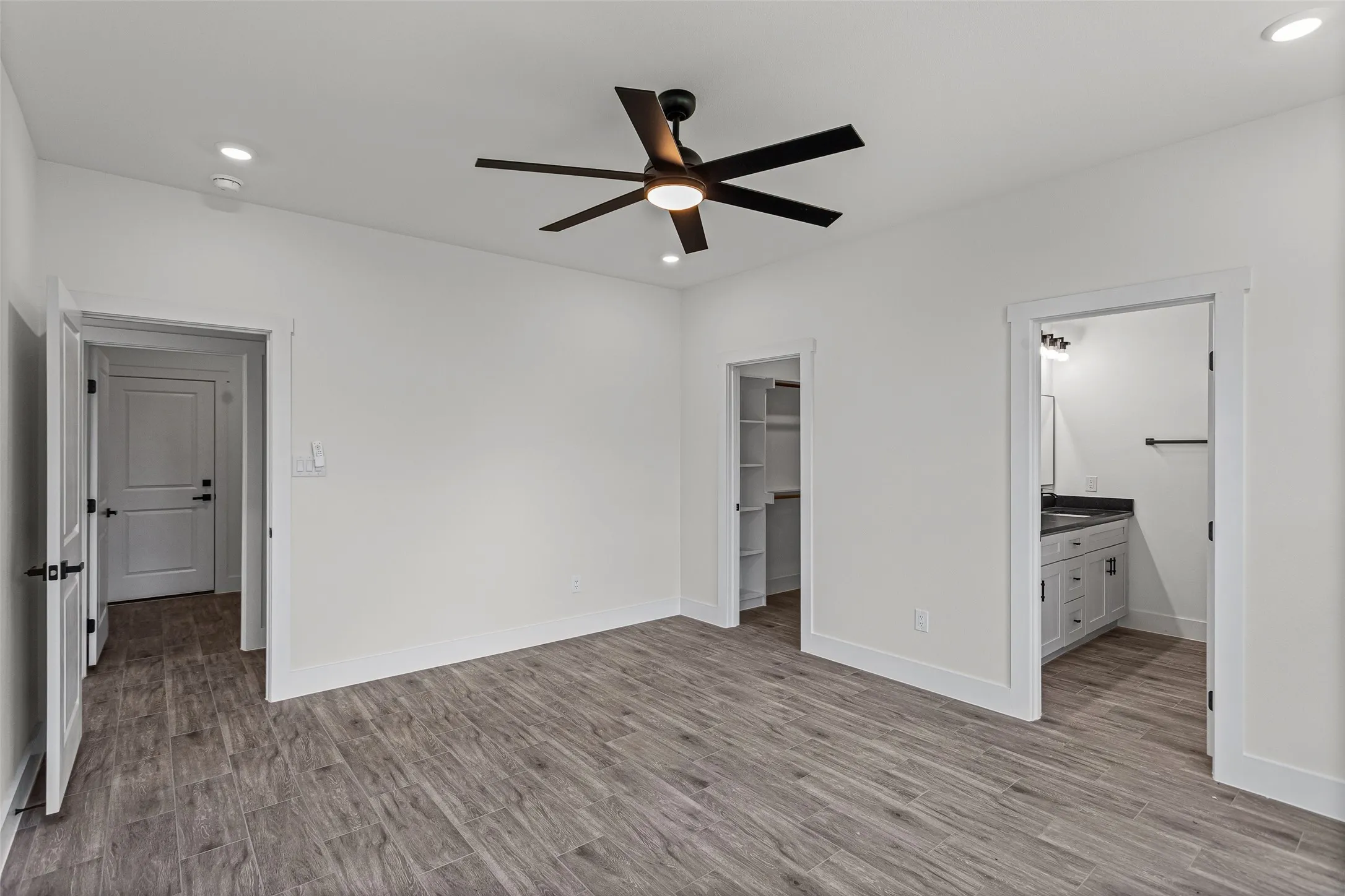Single Family Residence For Sale in Hood County , 4711 Elizabeth Street, Granbury, Texas 76048, 4 Bedroom, 2 Bathroom, 2 Garage spaces, 1,693 Sqft, built in 2026, mls#21323053, Real Estate Agent in Granbury, Homes For Sale in Hood county, Homes For Sale in Granbury, Realtor in Granbury Texas, Real Estate Brokerage Independent Realty Texas, Luminita Cordes Realtor