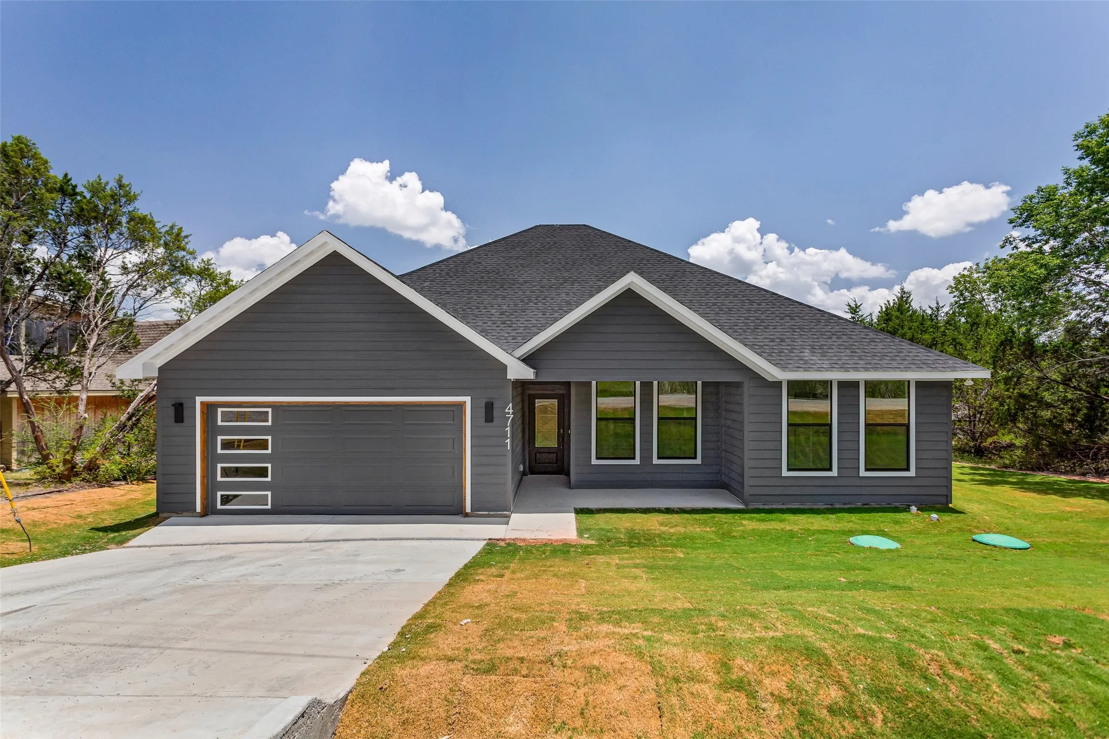 Single Family Residence For Sale in Hood County , 4711 Elizabeth Street, Granbury, Texas 76048, 4 Bedroom, 2 Bathroom, 2 Garage spaces, 1,693 Sqft, built in 2026, mls#21323053, Real Estate Agent in Granbury, Homes For Sale in Hood county, Homes For Sale in Granbury, Realtor in Granbury Texas, Real Estate Brokerage Independent Realty Texas, Luminita Cordes Realtor