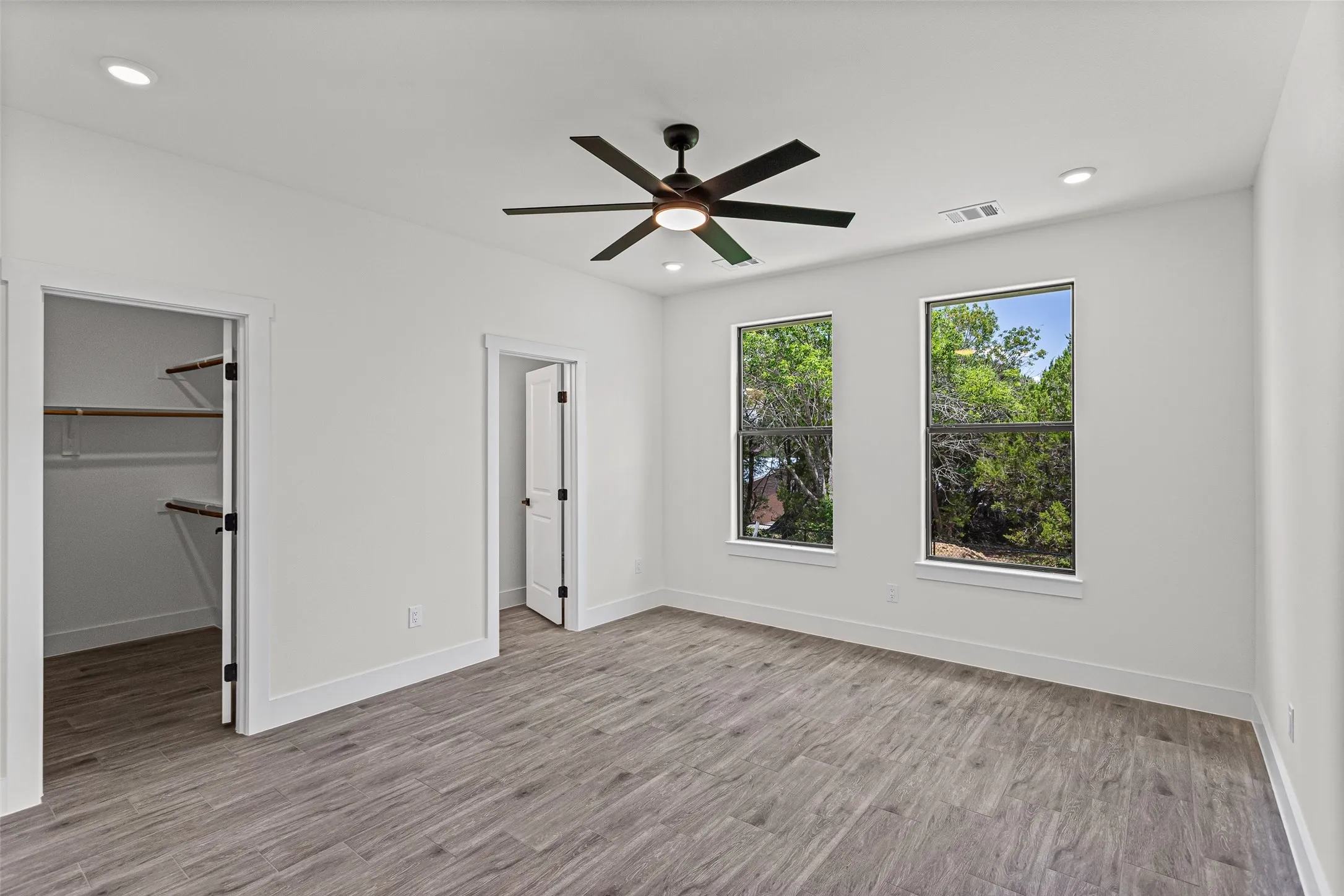 Single Family Residence For Sale in Hood County , 4711 Elizabeth Street, Granbury, Texas 76048, 4 Bedroom, 2 Bathroom, 2 Garage spaces, 1,693 Sqft, built in 2026, mls#21323053, Real Estate Agent in Granbury, Homes For Sale in Hood county, Homes For Sale in Granbury, Realtor in Granbury Texas, Real Estate Brokerage Independent Realty Texas, Luminita Cordes Realtor