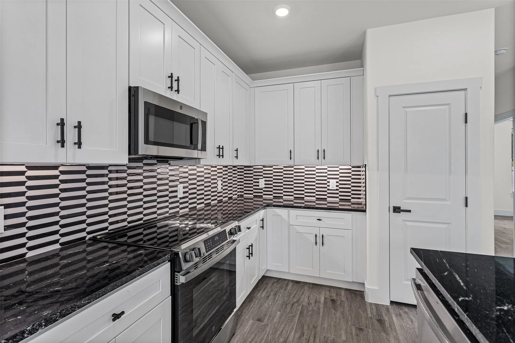 Single Family Residence For Sale in Hood County , 4711 Elizabeth Street, Granbury, Texas 76048, 4 Bedroom, 2 Bathroom, 2 Garage spaces, 1,693 Sqft, built in 2026, mls#21323053, Real Estate Agent in Granbury, Homes For Sale in Hood county, Homes For Sale in Granbury, Realtor in Granbury Texas, Real Estate Brokerage Independent Realty Texas, Luminita Cordes Realtor