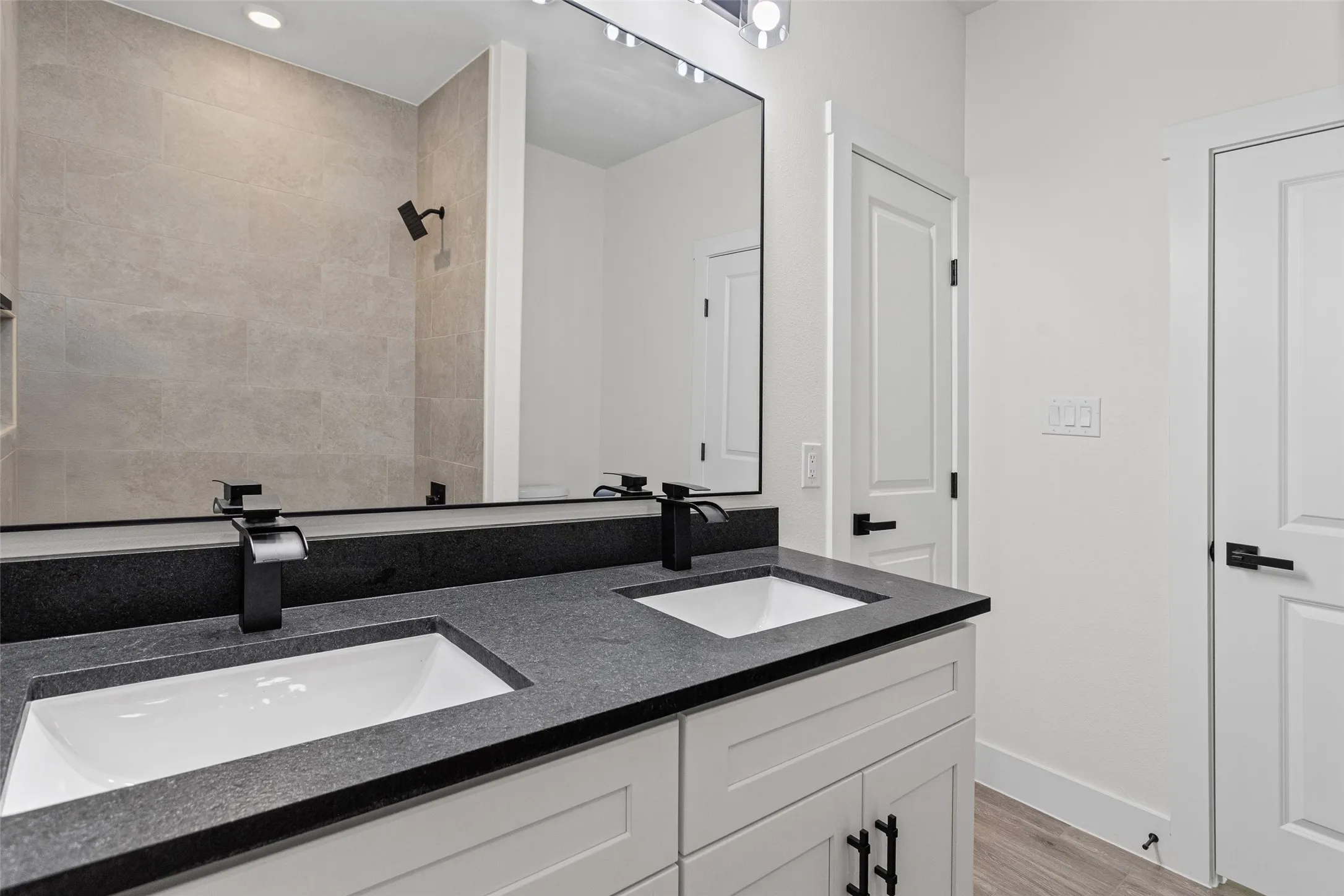 Single Family Residence For Sale in Hood County , 4711 Elizabeth Street, Granbury, Texas 76048, 4 Bedroom, 2 Bathroom, 2 Garage spaces, 1,693 Sqft, built in 2026, mls#21323053, Real Estate Agent in Granbury, Homes For Sale in Hood county, Homes For Sale in Granbury, Realtor in Granbury Texas, Real Estate Brokerage Independent Realty Texas, Luminita Cordes Realtor