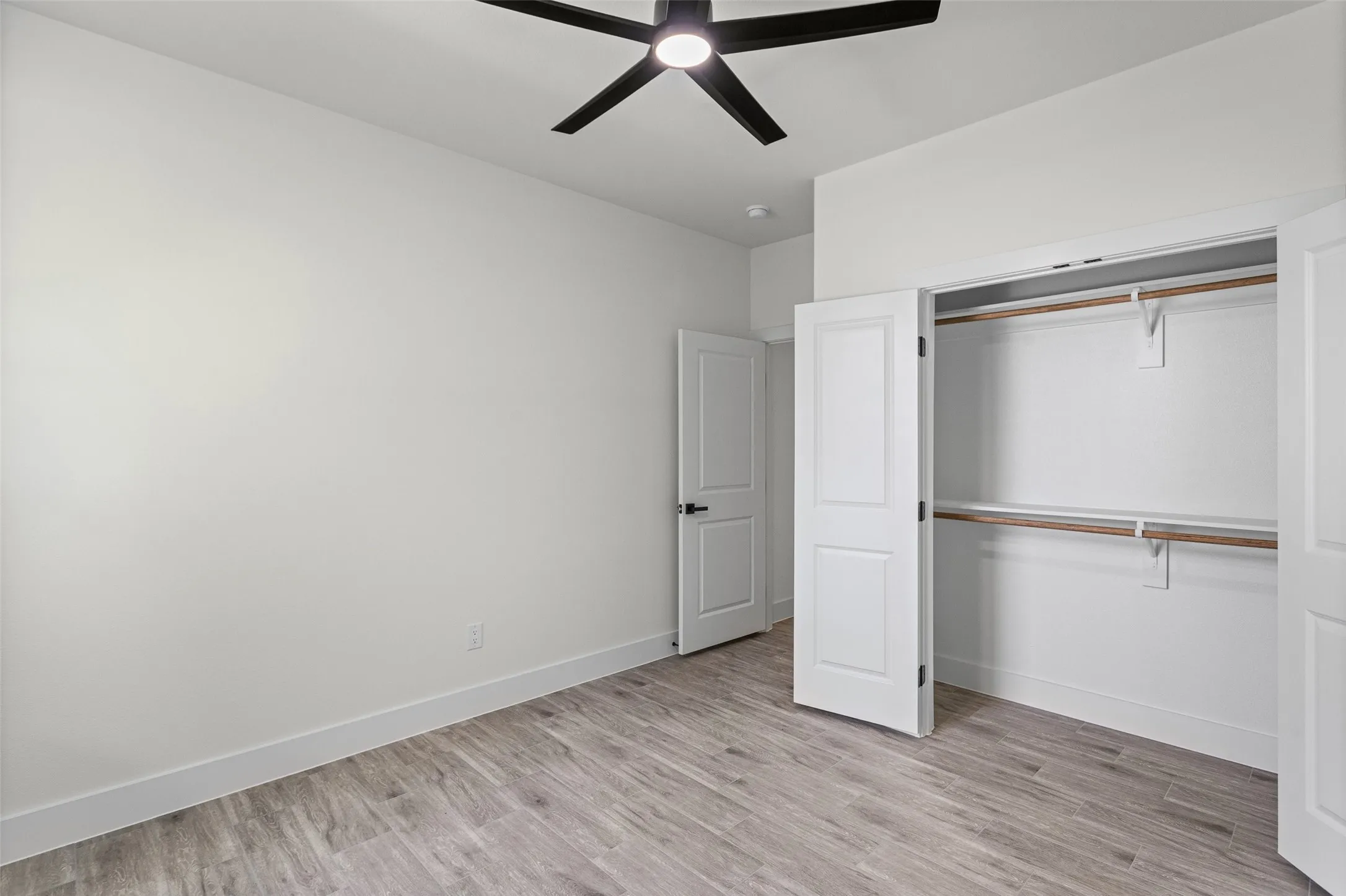 Single Family Residence For Sale in Hood County , 4711 Elizabeth Street, Granbury, Texas 76048, 4 Bedroom, 2 Bathroom, 2 Garage spaces, 1,693 Sqft, built in 2026, mls#21323053, Real Estate Agent in Granbury, Homes For Sale in Hood county, Homes For Sale in Granbury, Realtor in Granbury Texas, Real Estate Brokerage Independent Realty Texas, Luminita Cordes Realtor