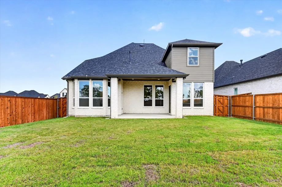 Single Family Residence For Sale in Denton County , 4323 Wildflower Lane, Oak Point, Texas 75068, 5 Bedroom, 4 Bathroom, 2 Garage spaces, 2,760 Sqft, built in 2026, mls#21334496, Real Estate Agent in Oak Point, Homes For Sale in Denton county, Homes For Sale in Oak Point, Realtor in Oak Point Texas, Real Estate Brokerage Independent Realty Texas, Luminita Cordes Realtor