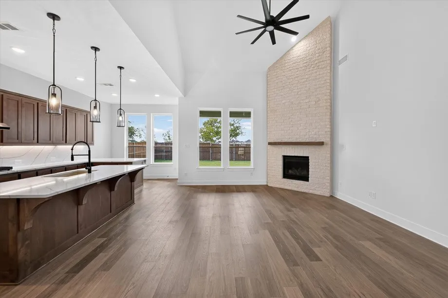 Single Family Residence For Sale in Denton County , 4323 Wildflower Lane, Oak Point, Texas 75068, 5 Bedroom, 4 Bathroom, 2 Garage spaces, 2,760 Sqft, built in 2026, mls#21334496, Real Estate Agent in Oak Point, Homes For Sale in Denton county, Homes For Sale in Oak Point, Realtor in Oak Point Texas, Real Estate Brokerage Independent Realty Texas, Luminita Cordes Realtor